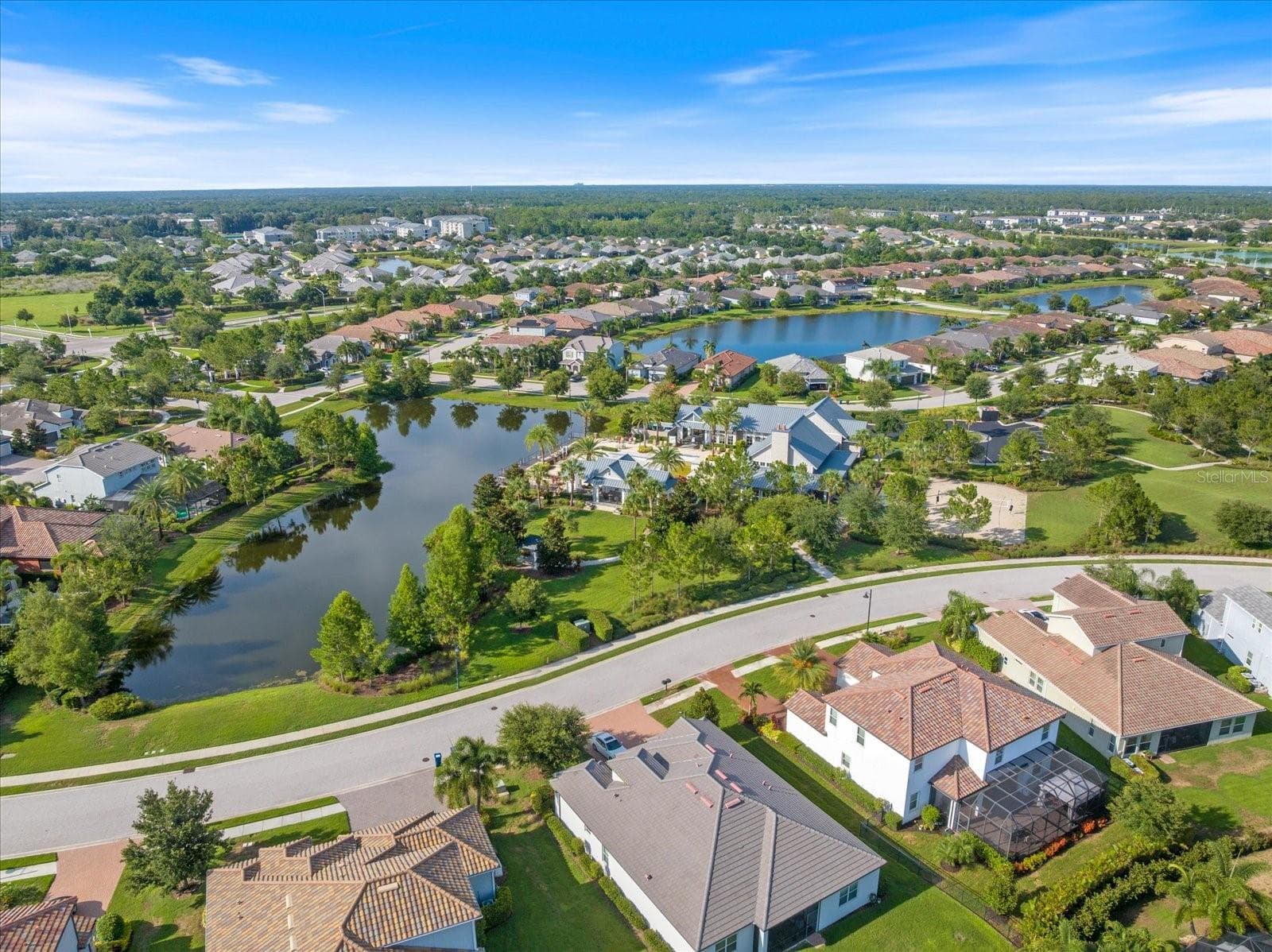 SCENIC CUL DE SAC PARK AND WATER VIEW - 12120 GANNETT PL, LAKEWOOD RANCH