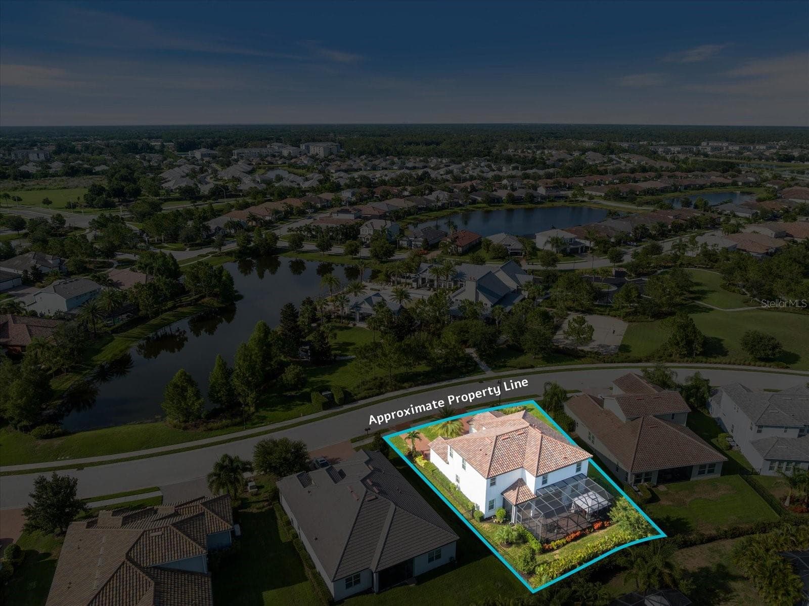 DIRECTLY ACROSS FROM AMENITIES - 12120 GANNETT PL, LAKEWOOD RANCH