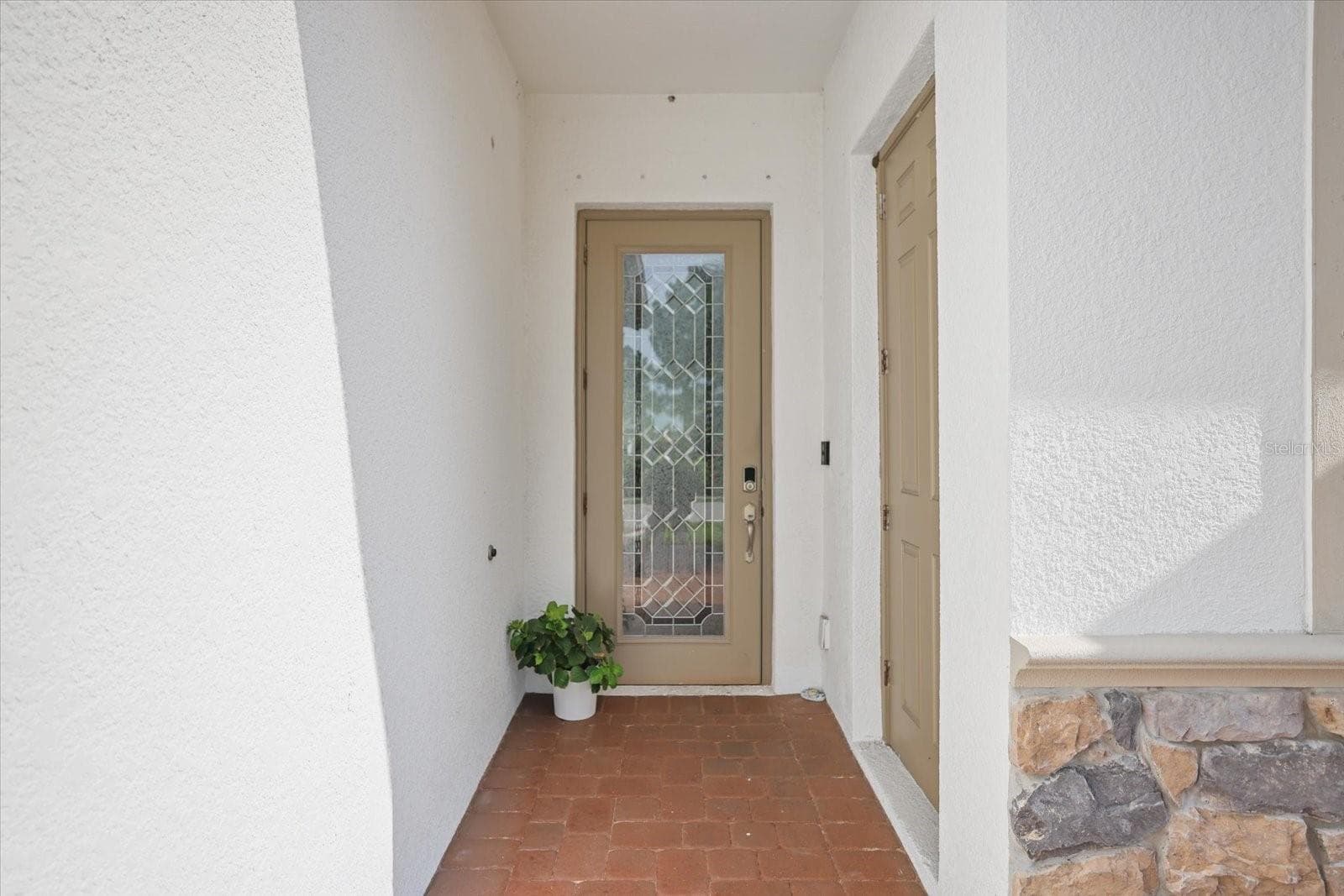 PRIVATE DOUBLE ENTRY TO IN LAW SUITE - 12120 GANNETT PL, LAKEWOOD RANCH