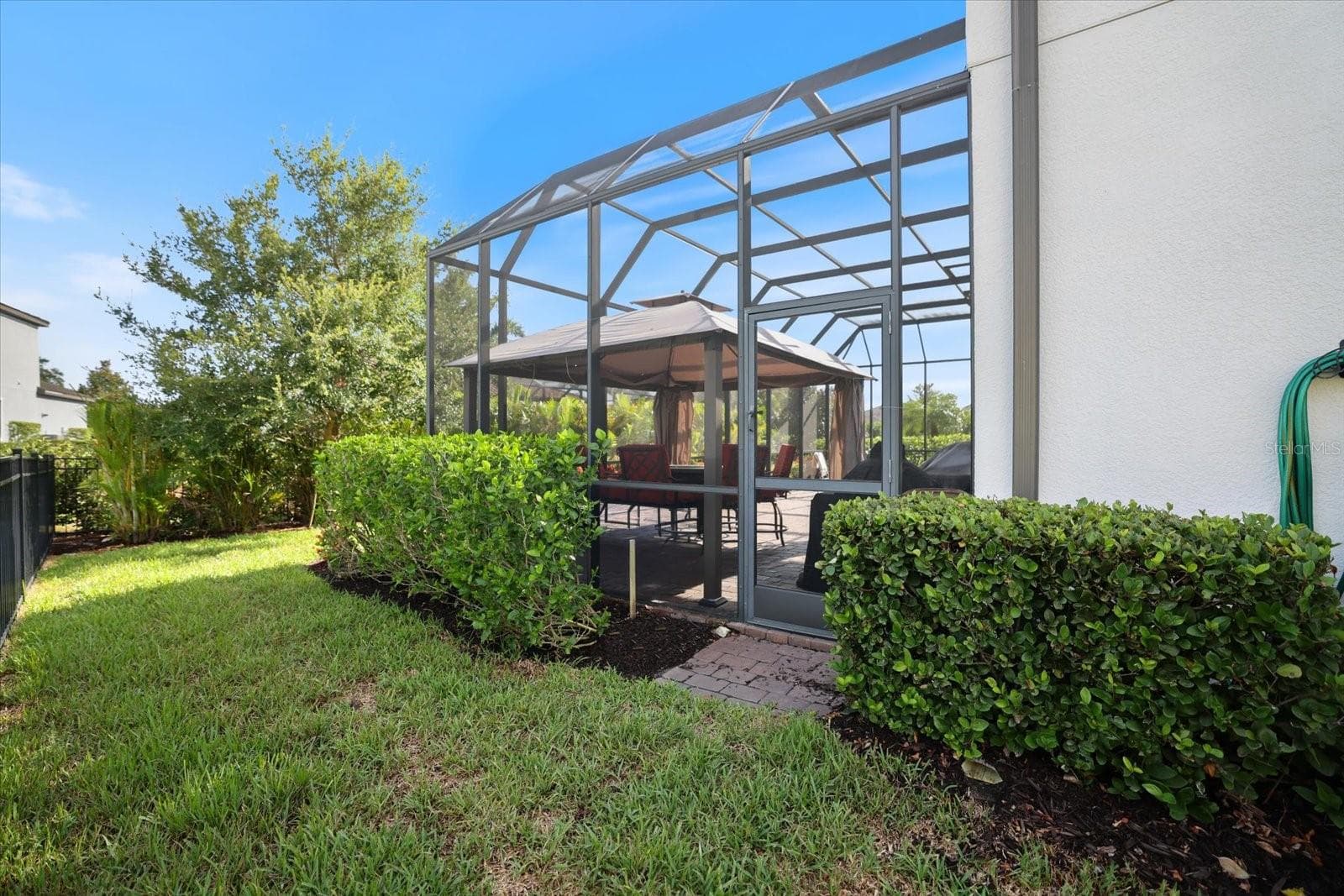 MATURE LANDSCAPE - 12120 GANNETT PL, LAKEWOOD RANCH