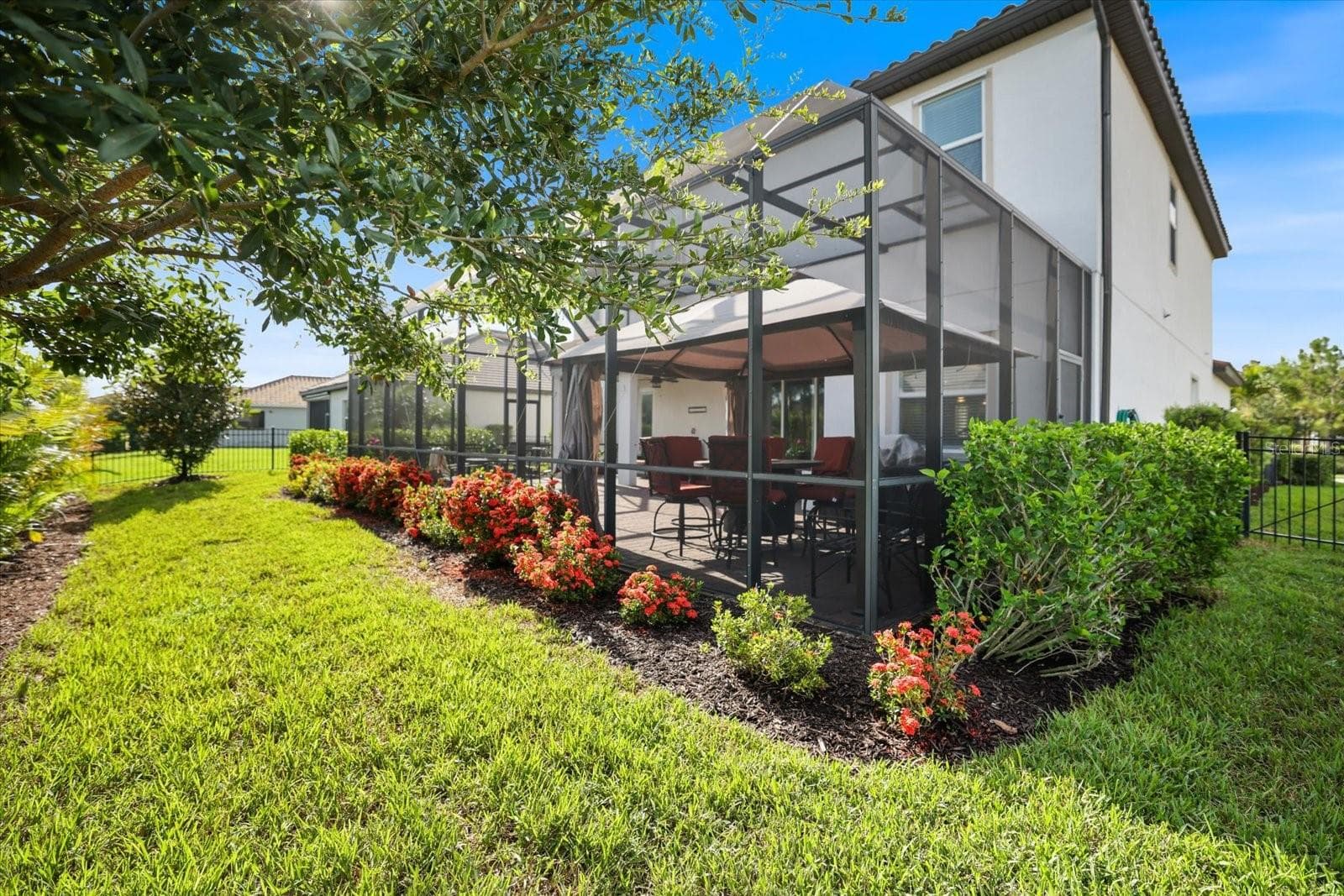 Single Family Residence at 12120 GANNETT PL, LAKEWOOD RANCH, photo 62 of 88