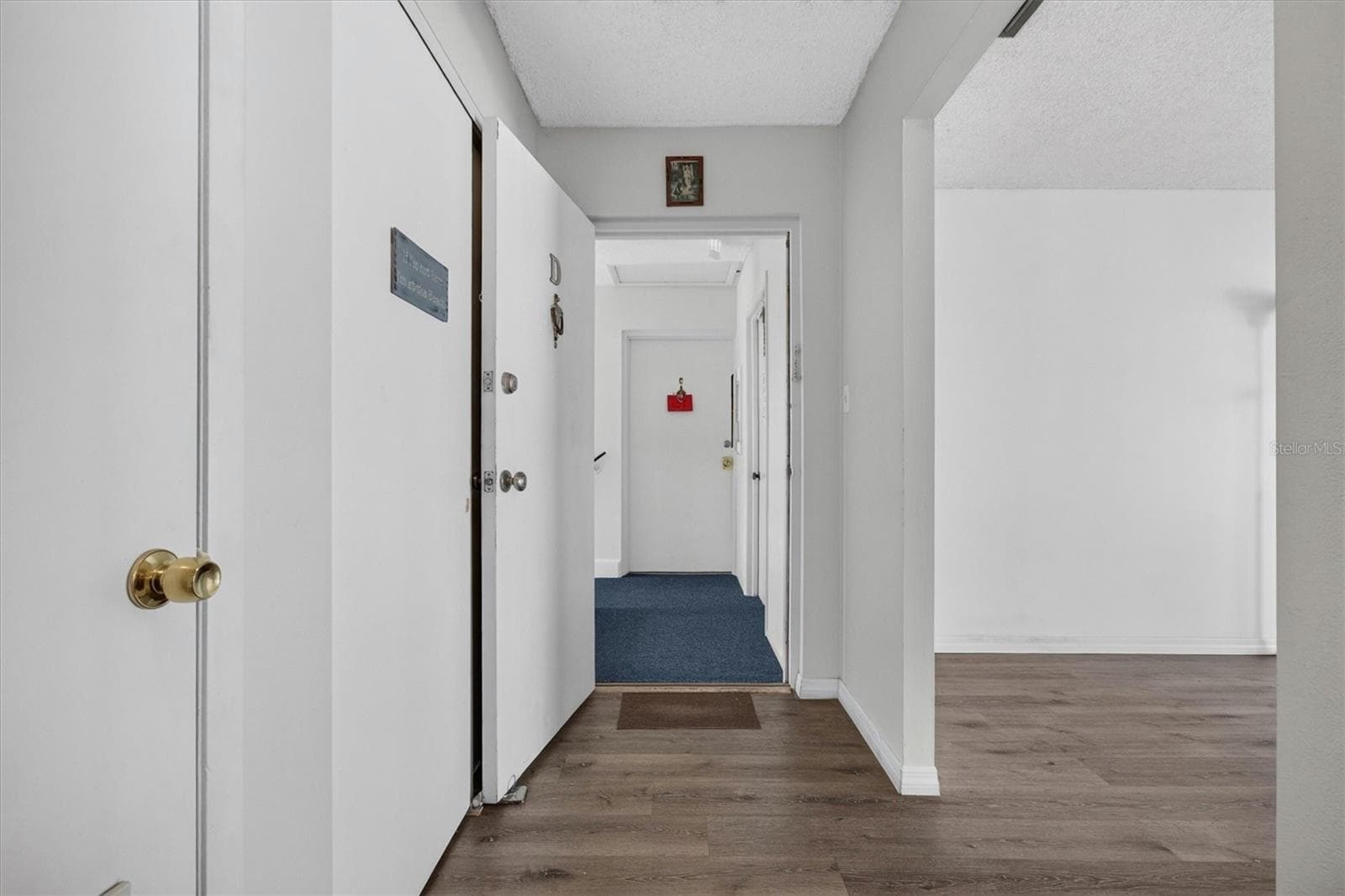 Condominium at 8522 10TH ST N #D, ST PETERSBURG, photo 5 of 29