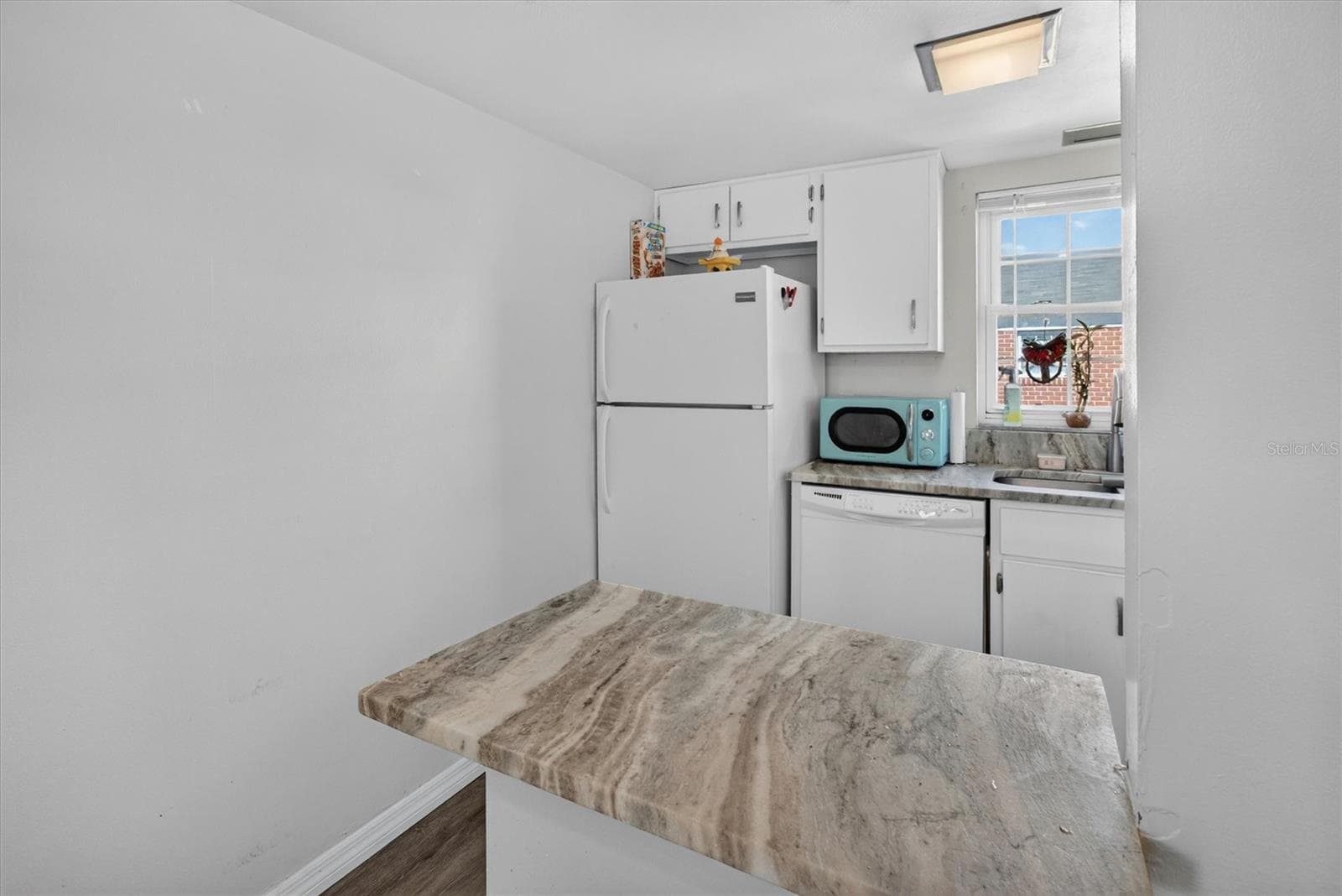Condominium at 8522 10TH ST N #D, ST PETERSBURG, photo 14 of 29