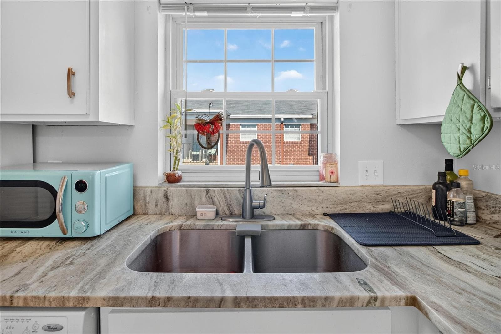 Condominium at 8522 10TH ST N #D, ST PETERSBURG, photo 16 of 29