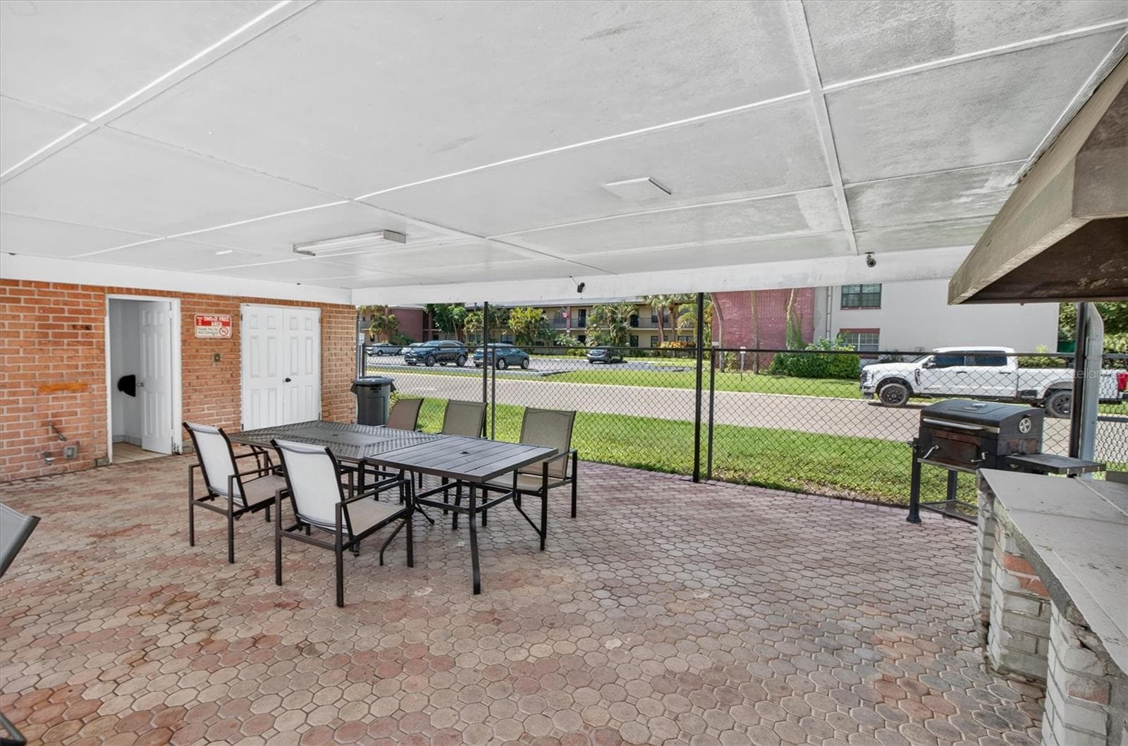 Condominium at 8522 10TH ST N #D, ST PETERSBURG, photo 24 of 29