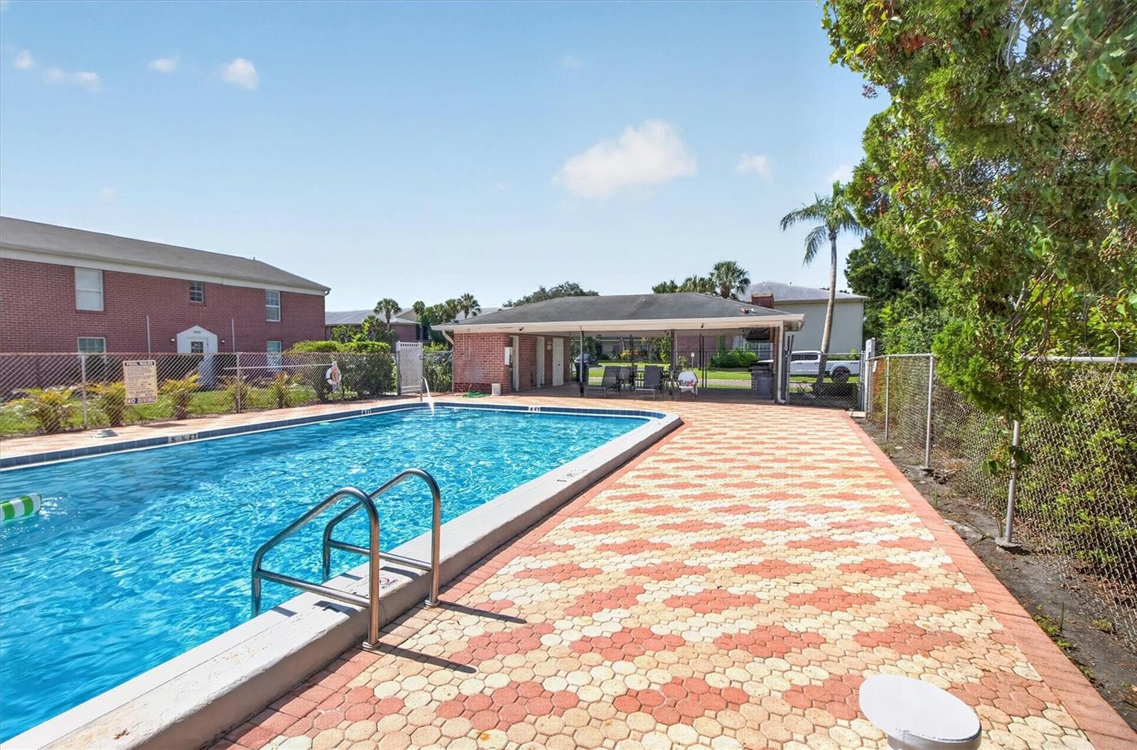 Condominium at 8522 10TH ST N #D, ST PETERSBURG, photo 25 of 29