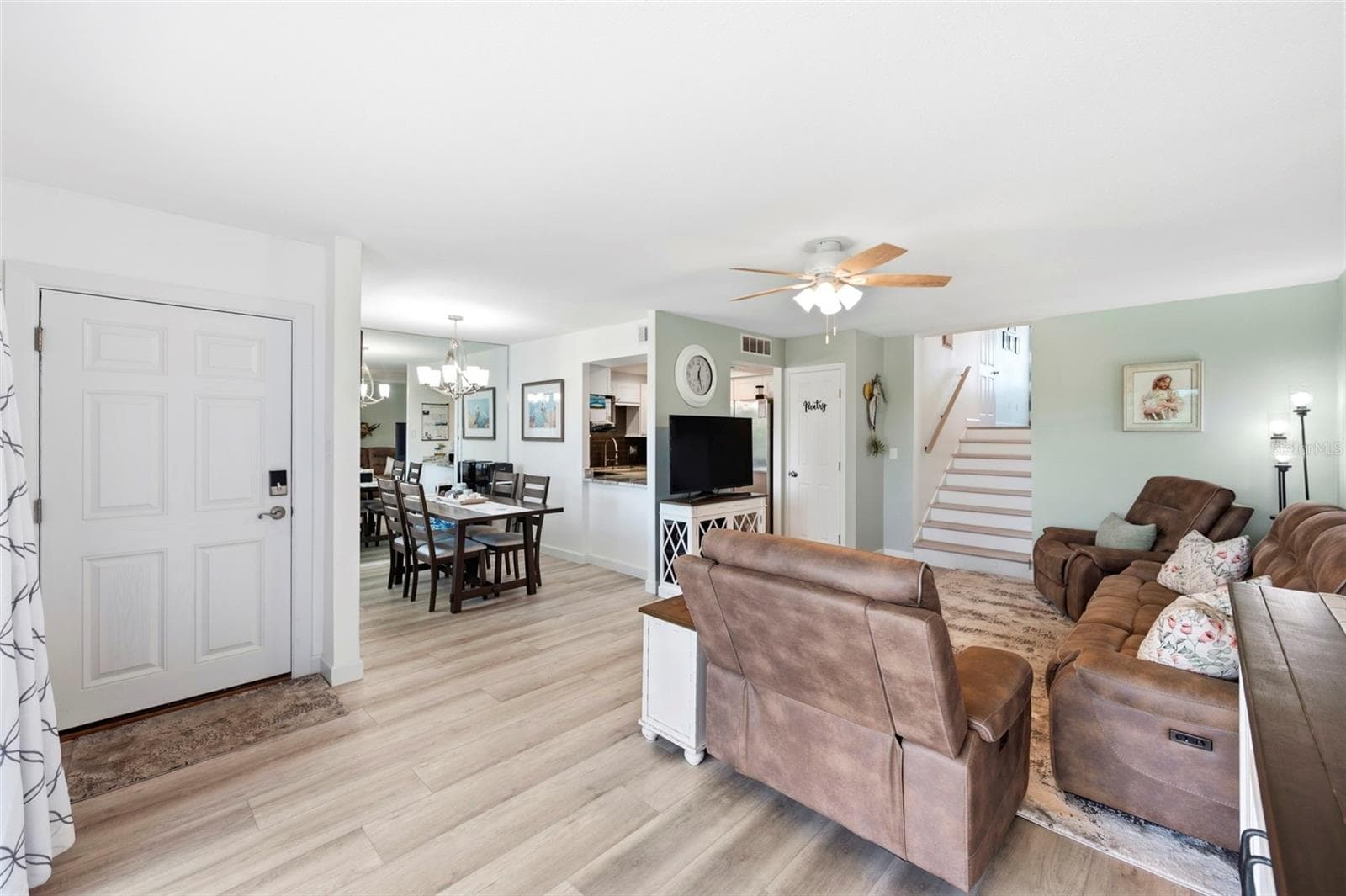 Condominium at 14800 WALSINGHAM RD #614, LARGO, photo 7 of 63