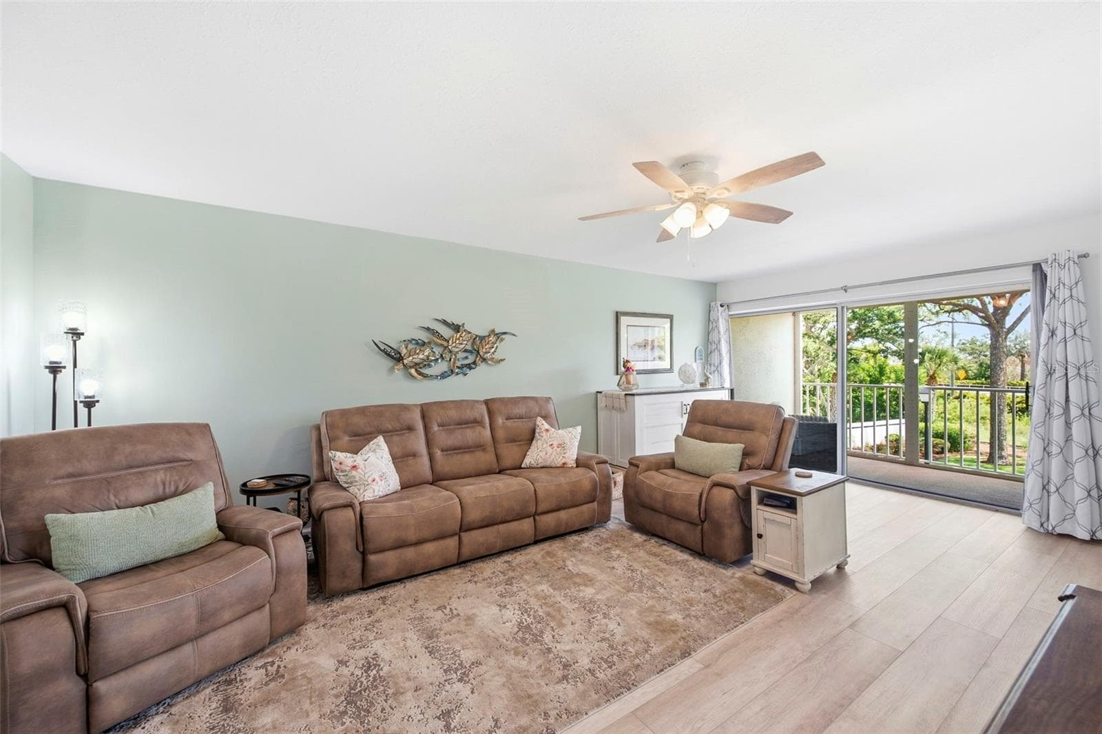 Condominium at 14800 WALSINGHAM RD #614, LARGO, photo 8 of 63