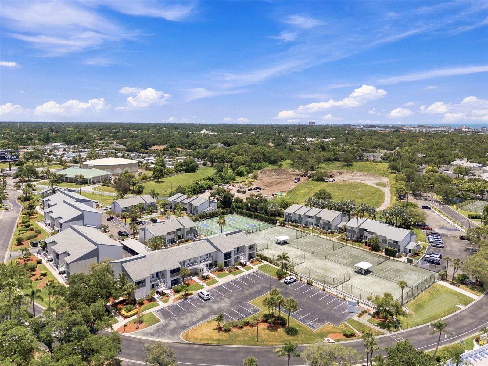 Condominium at 14800 WALSINGHAM RD #614, LARGO, photo 61 of 63