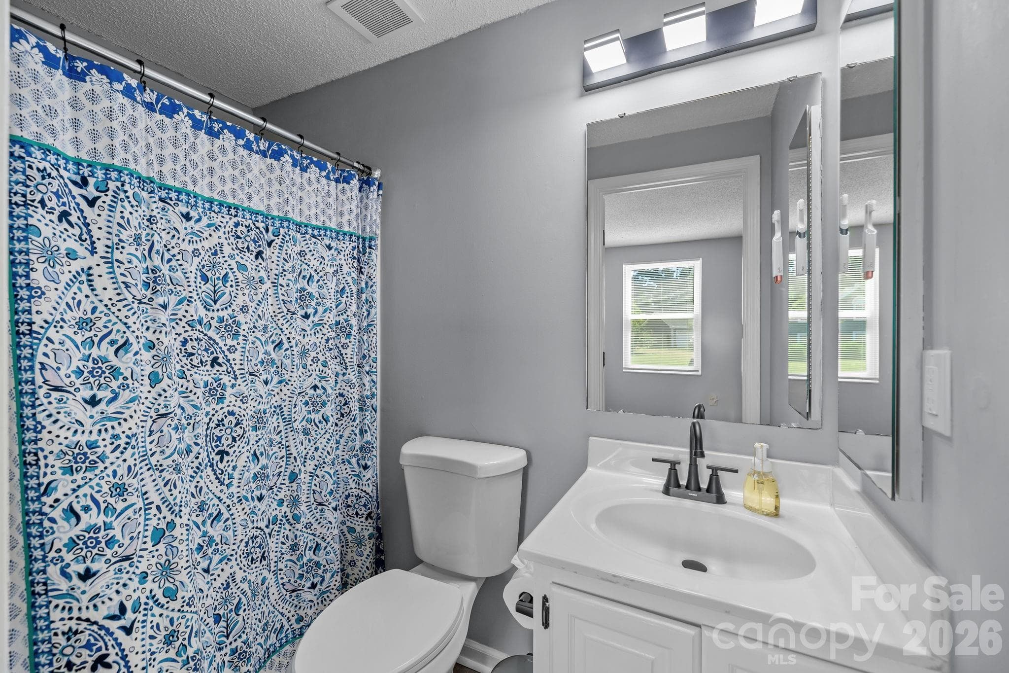 Townhouse at 247 Water Oak Drive, Pineville, photo 20 of 42