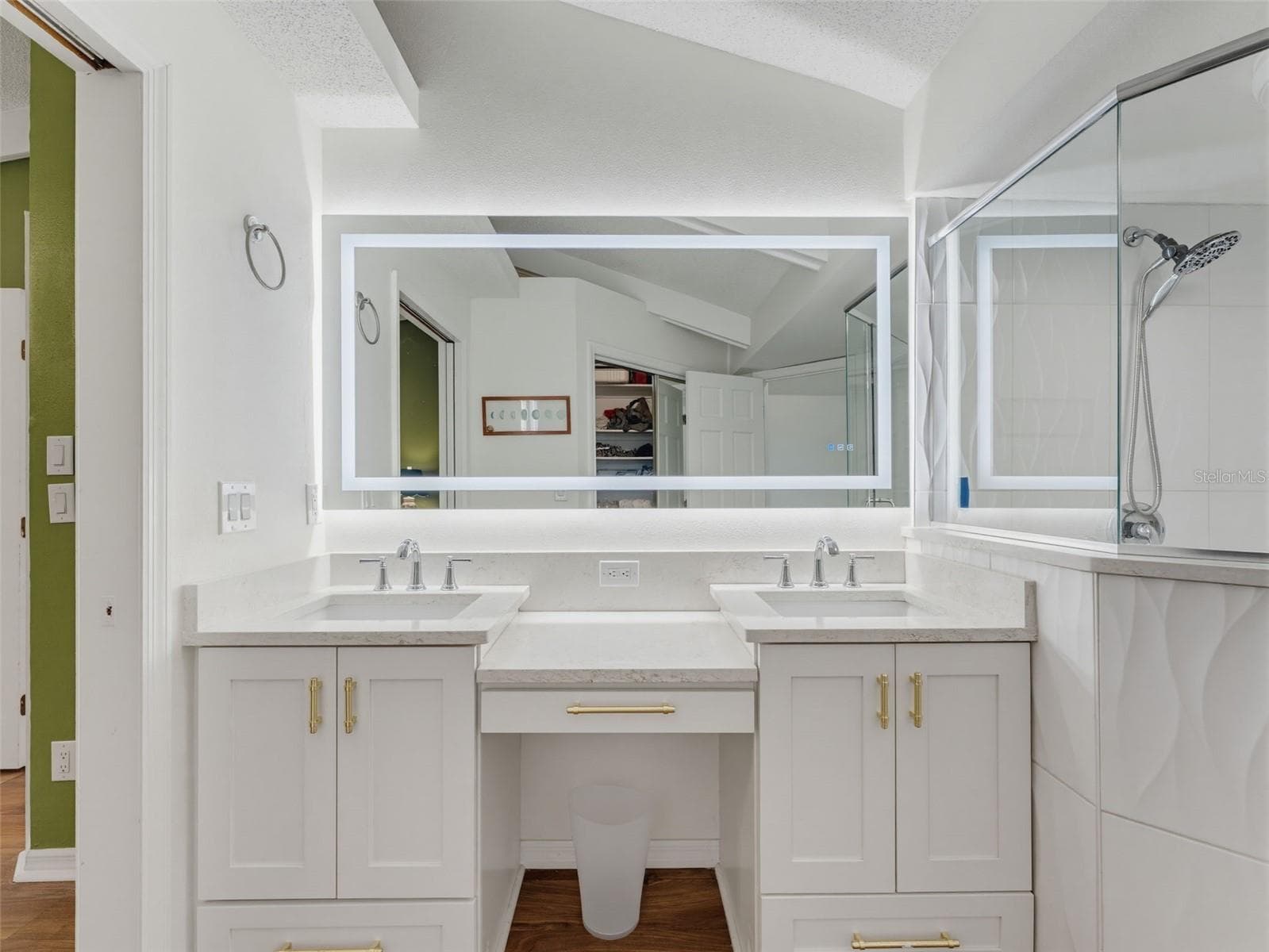 LED bathroom vanity mirror - 1491 MAHOGANY LN #1491, PALM HARBOR