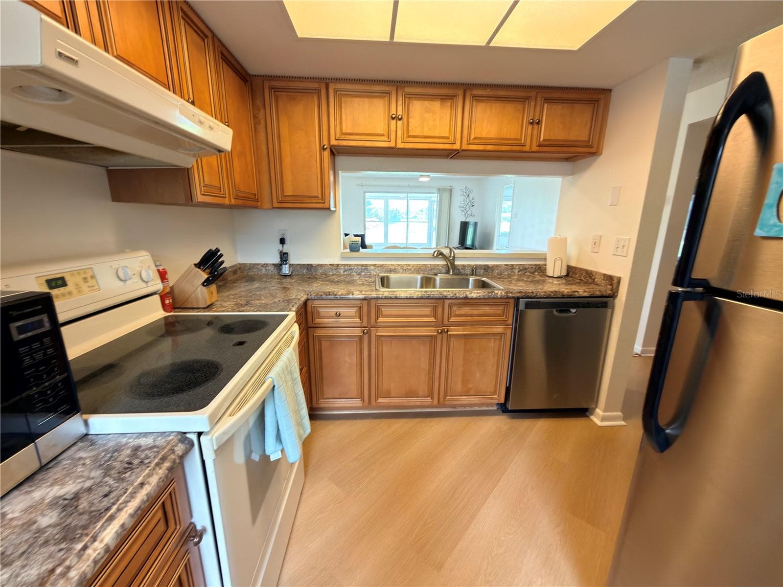 Villa at 9703 GREENSKEEPER DR, NEW PORT RICHEY, photo 13 of 45