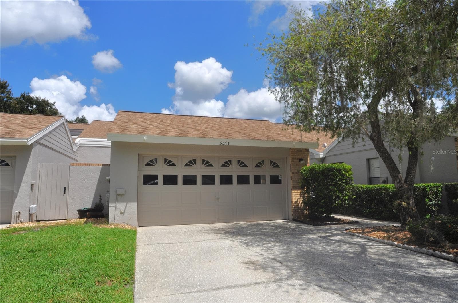 5565 SALEM SQUARE DR N