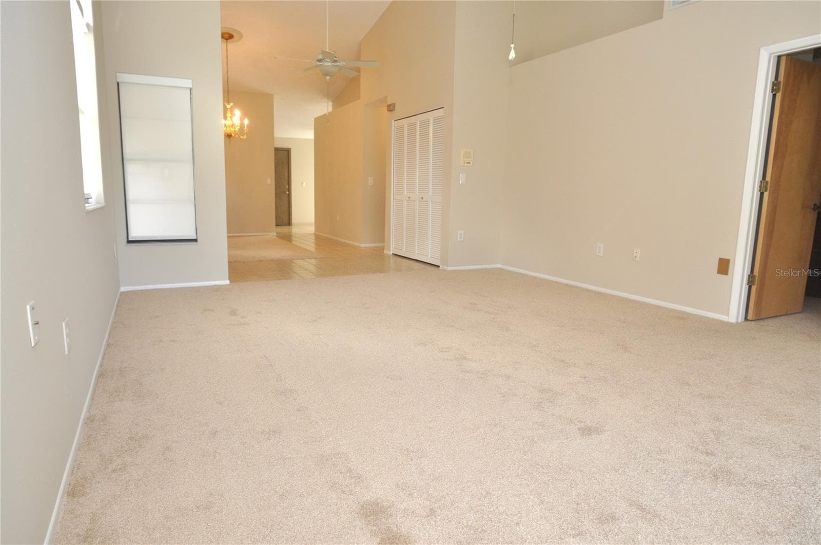 Living room - 5565 SALEM SQUARE DR N, PALM HARBOR