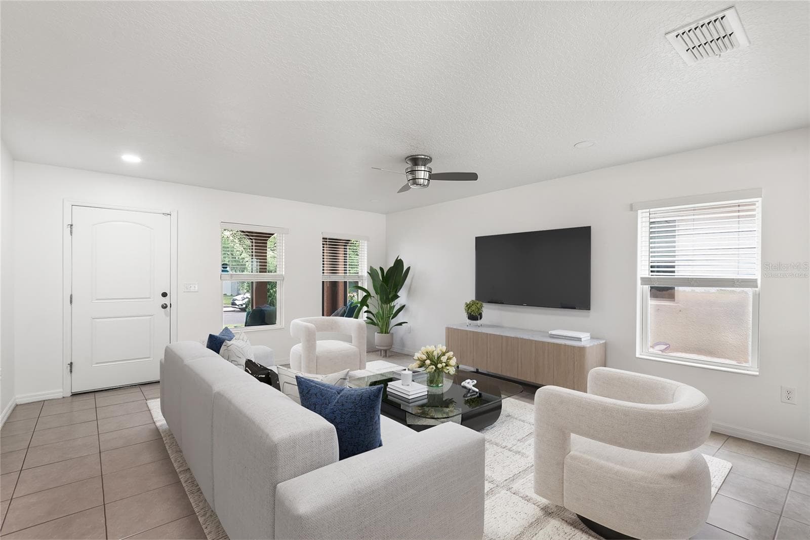 Virtually Staged - 11309 BRIGHTON KNOLL LOOP, RIVERVIEW