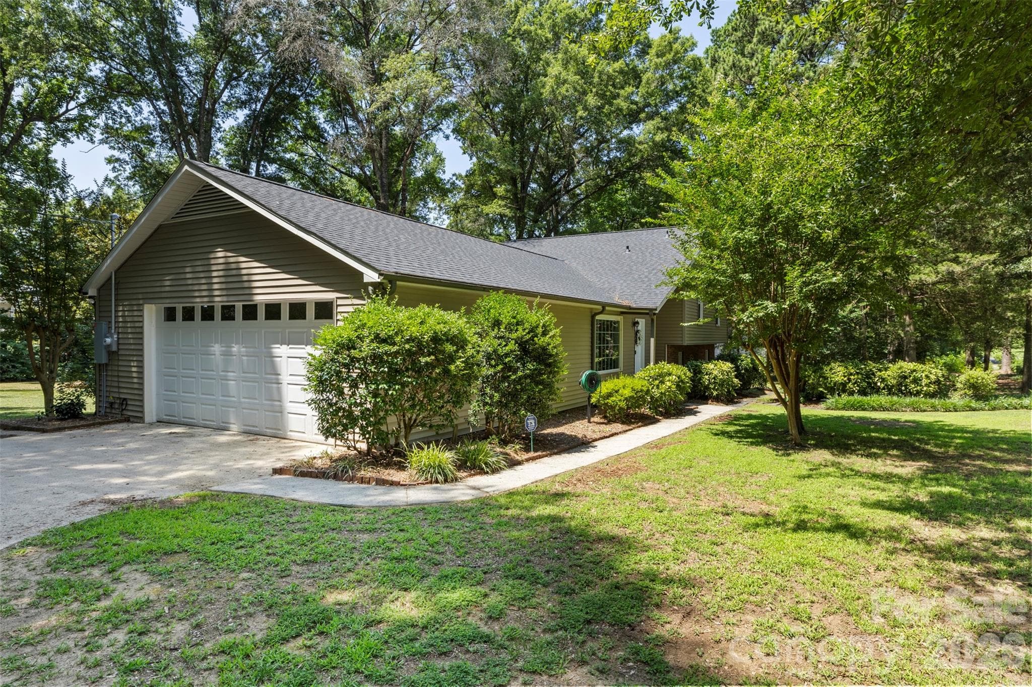 2 Car Garage - 5381 Woodside Drive, Rock Hill