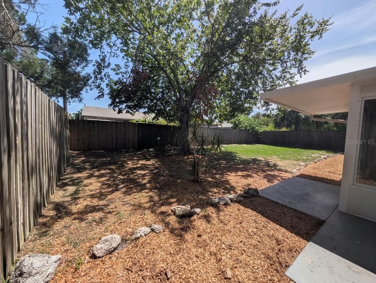 Single Family Residence at 3902 W PAXTON AVE, TAMPA, photo 32 of 34
