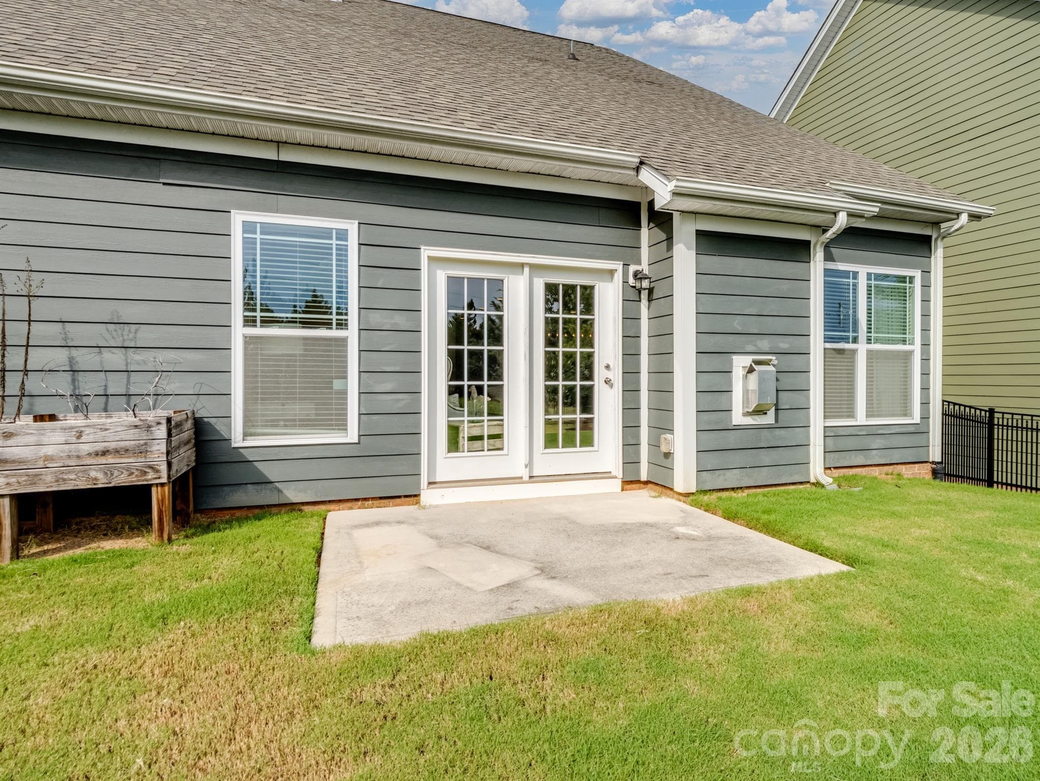 Single Family Residence at 12610 Old Westbury Drive, Cornelius, photo 37 of 42