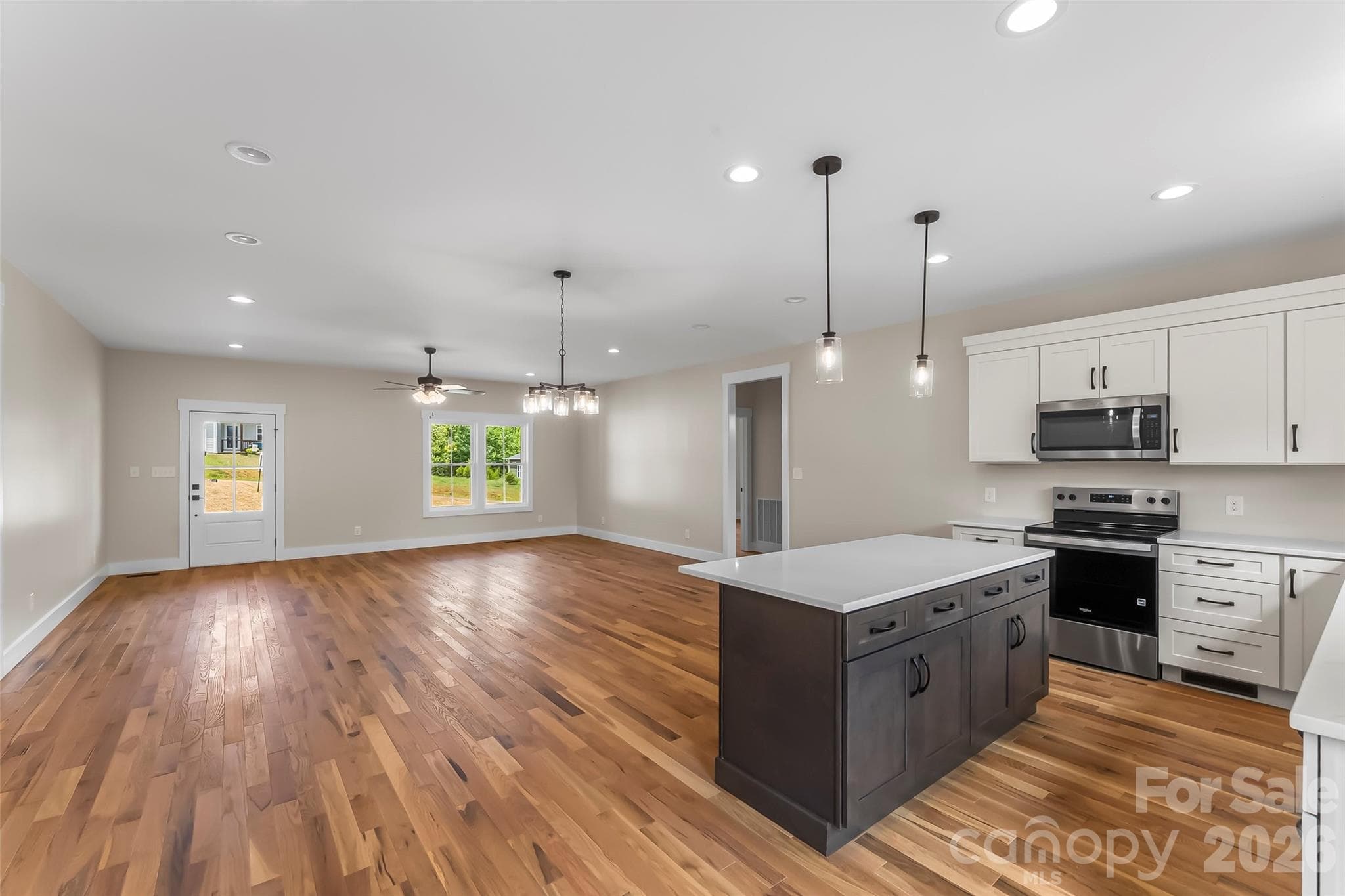 Single Family Residence at 2456 Saratoga Run, Morganton, photo 8 of 30