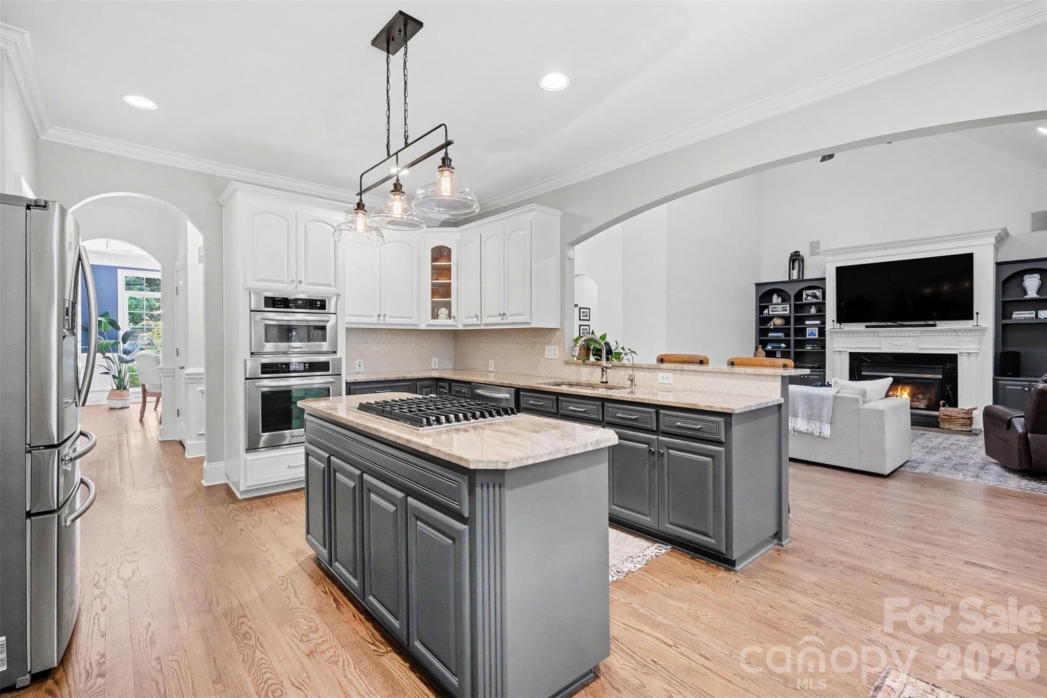 Open floor plan- ideal for entertaining family and friends. - 109 Whiterock Drive, Mount Holly