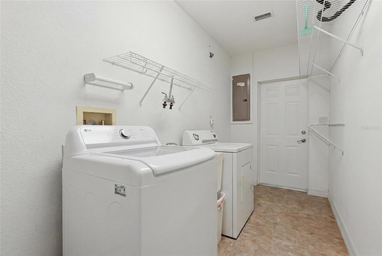 Single Family Residence at 1277 SW EAST CREEK TRL, ARCADIA, photo 34 of 51