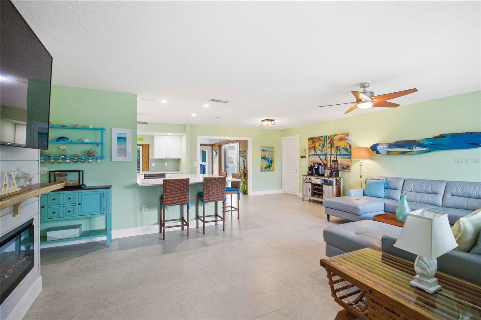 Single Family Residence at 720 IXORA AVE, ELLENTON, photo 8 of 46