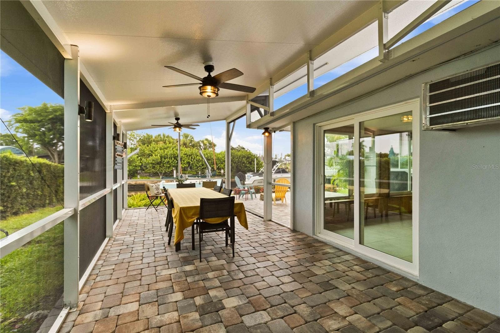 Single Family Residence at 720 IXORA AVE, ELLENTON, photo 29 of 46