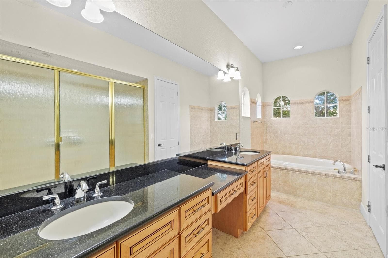 Single Family Residence at 10115 DAY LILY CT, BRADENTON, photo 28 of 64