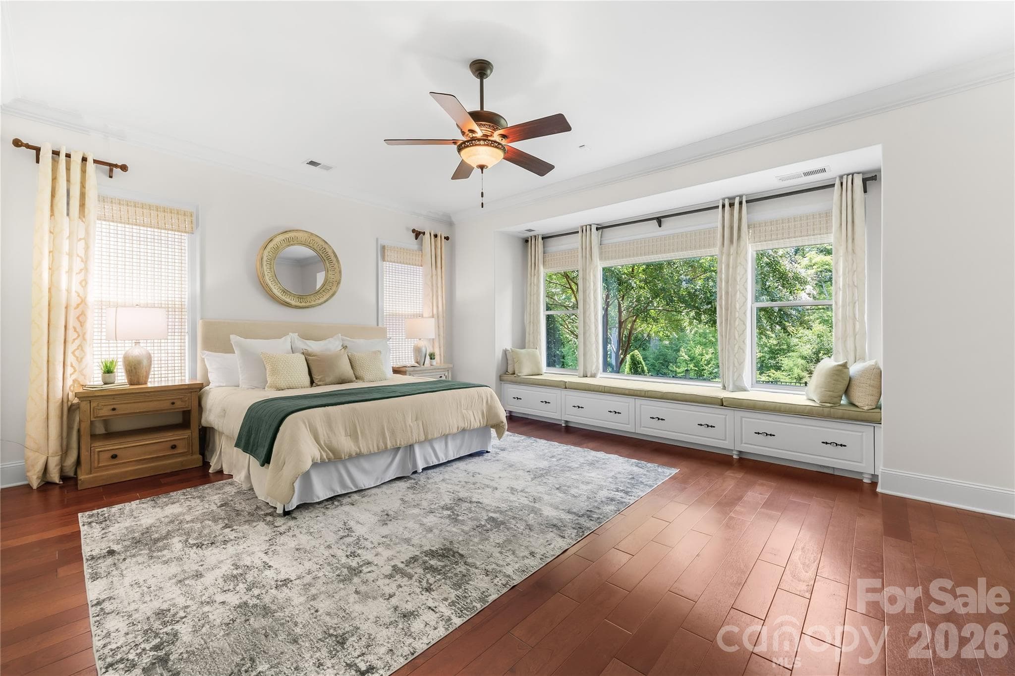 Single Family Residence at 124 Chimney Rock Court, Denver, photo 16 of 47