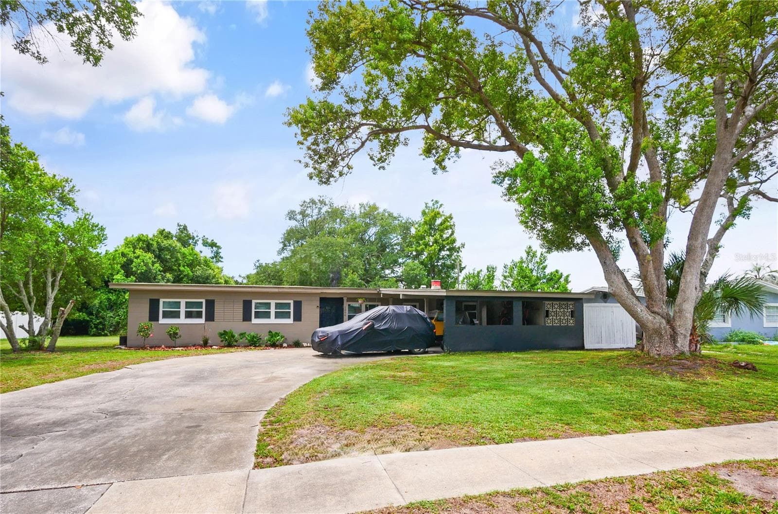 1006 BEATRICE DR