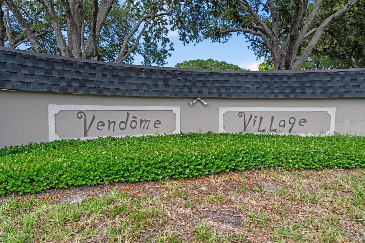 FRONT ENTRANCE TO VENDOME VILLAGE - 8235 BURGUNDY DR N #3, PINELLAS PARK
