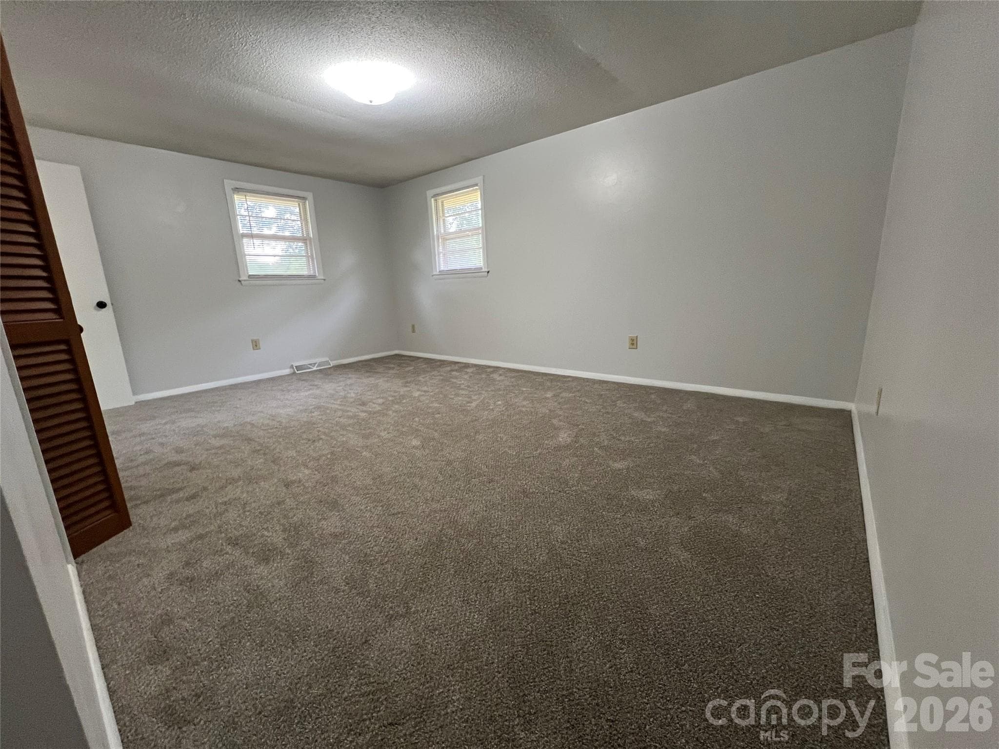 Master bedroom 2 - 649 Pine Street Extension, Forest City