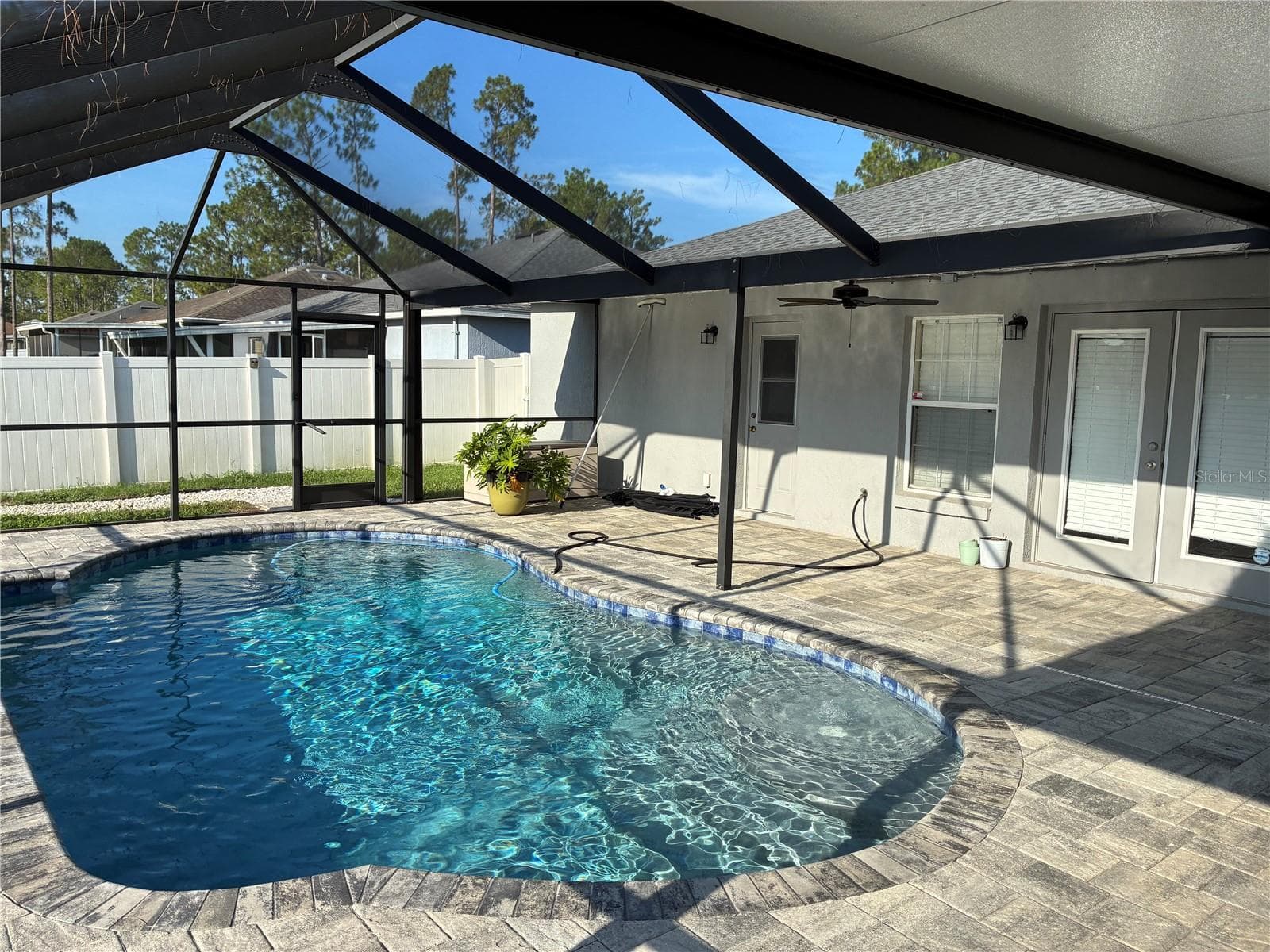 Take a dip in the pool - 7855 SUGAR PINE BLVD, LAKELAND