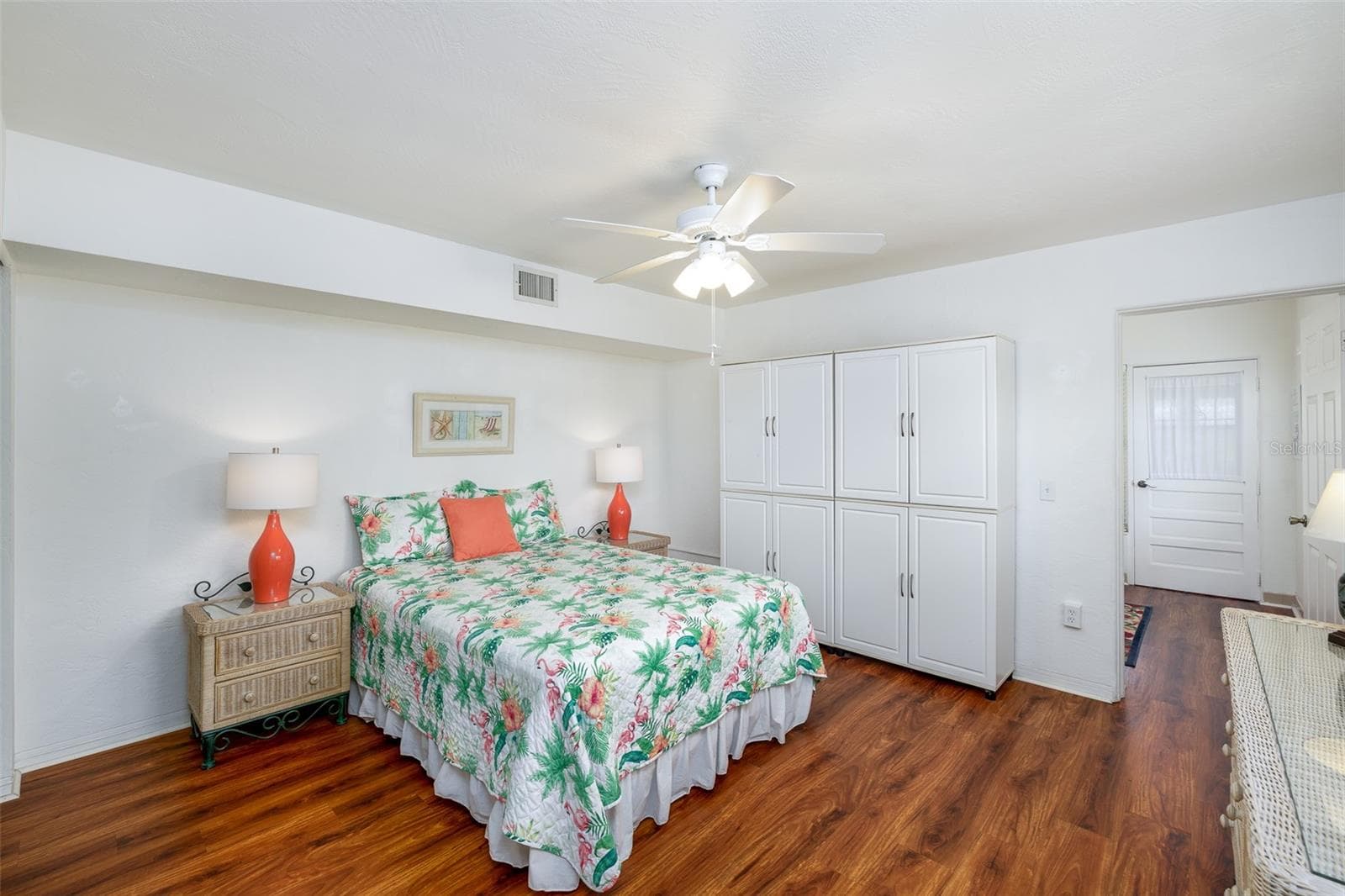 Condominium at 4154 56TH ST N #720, KENNETH CITY, photo 10 of 19
