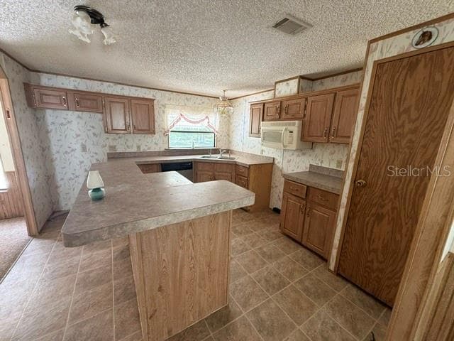Manufactured Home at 18627 NW 24TH AVE, CITRA, photo 4 of 23