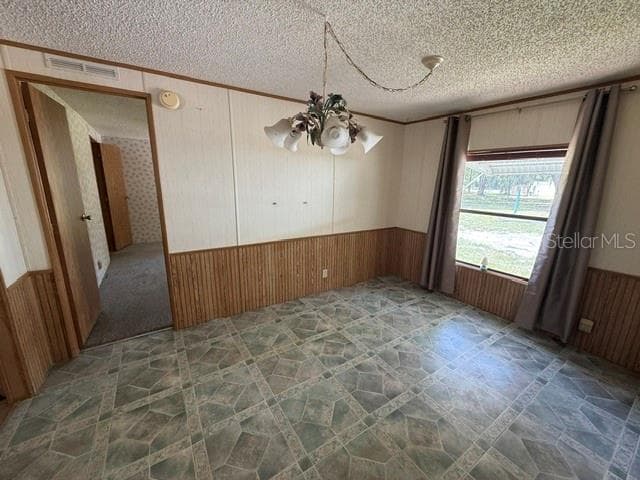 Manufactured Home at 18627 NW 24TH AVE, CITRA, photo 5 of 23