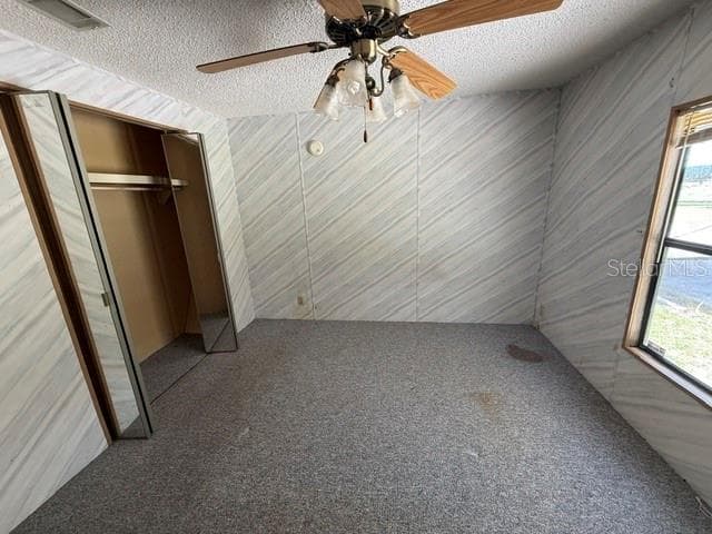 Manufactured Home at 18627 NW 24TH AVE, CITRA, photo 8 of 23