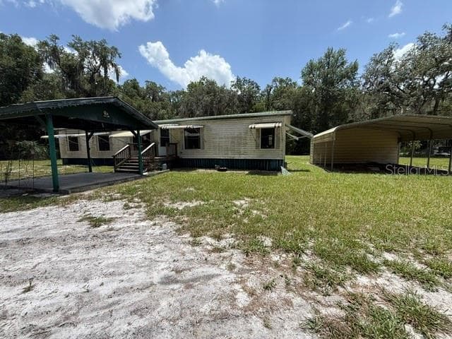 Manufactured Home at 18627 NW 24TH AVE, CITRA, photo 16 of 23