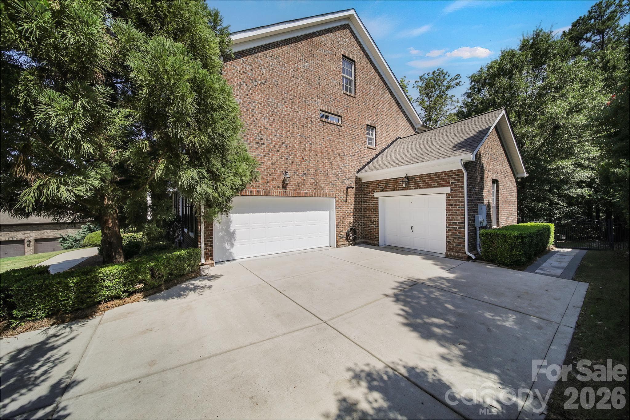 Single Family Residence at 16619 Flintrock Falls Lane, Charlotte, photo 43 of 48