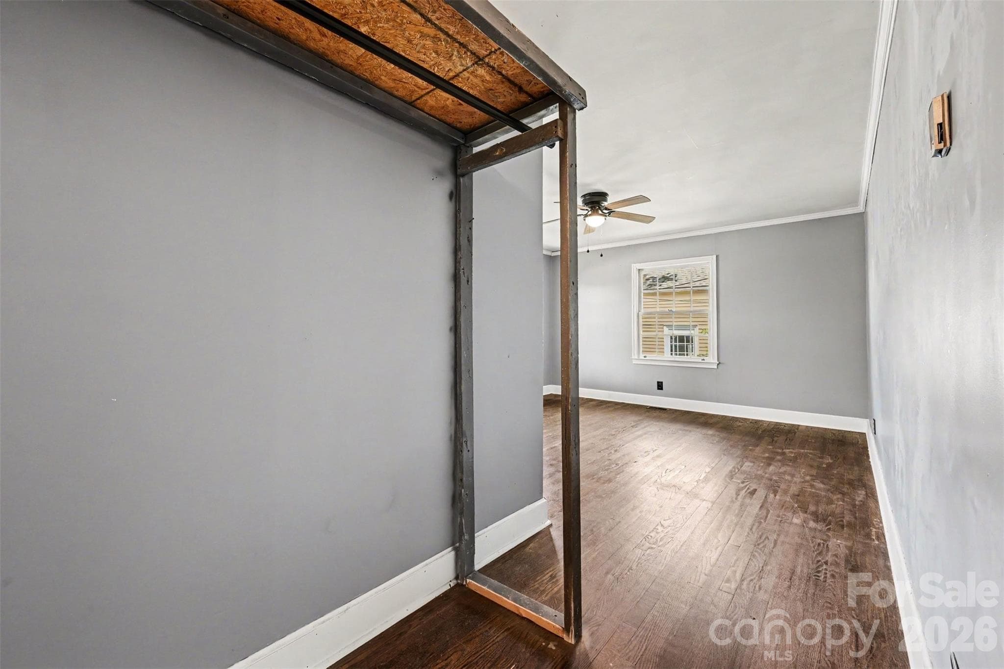 Single Family Residence at Lancaster, photo 16 of 29