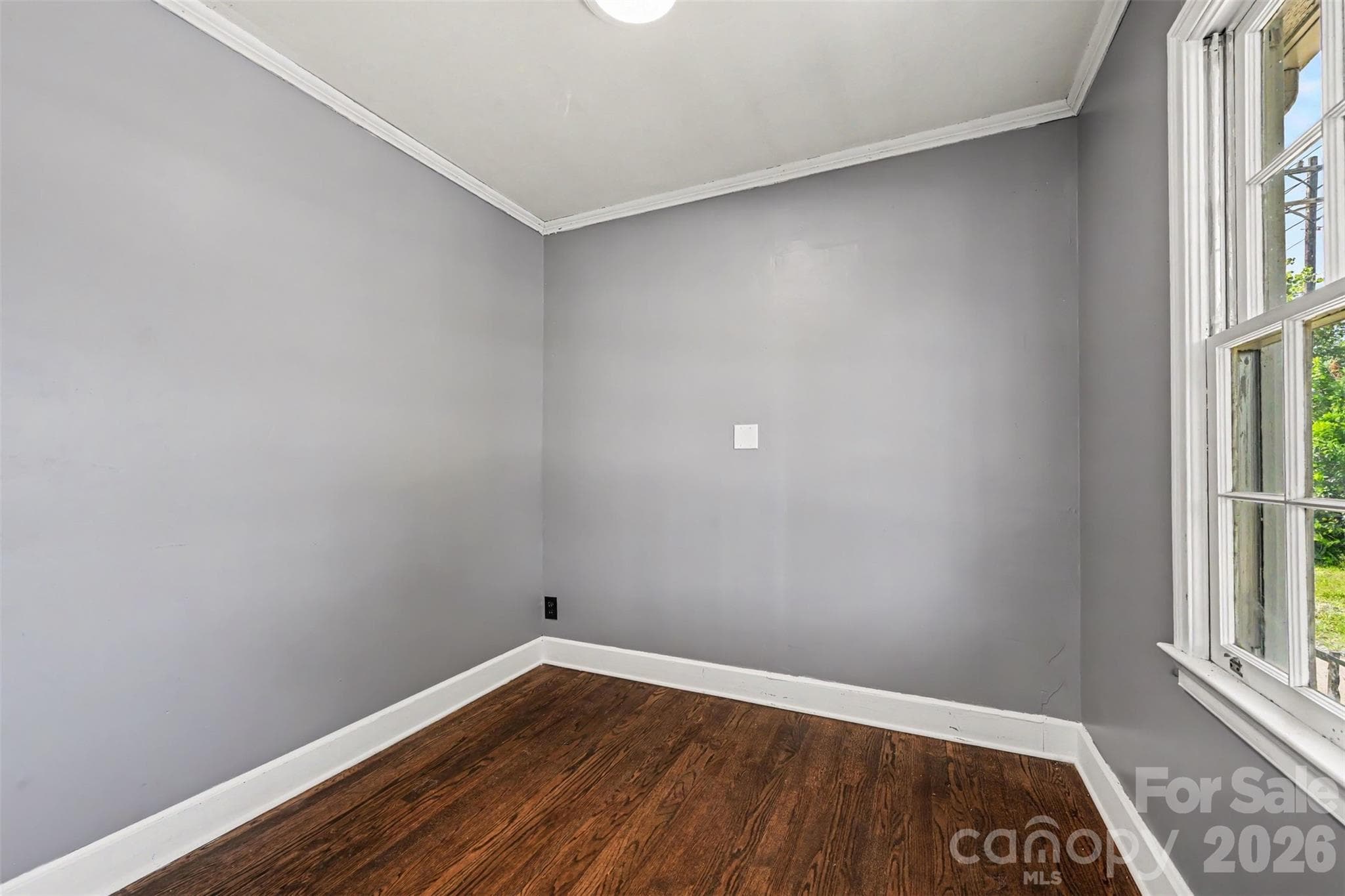 Single Family Residence at Lancaster, photo 19 of 29