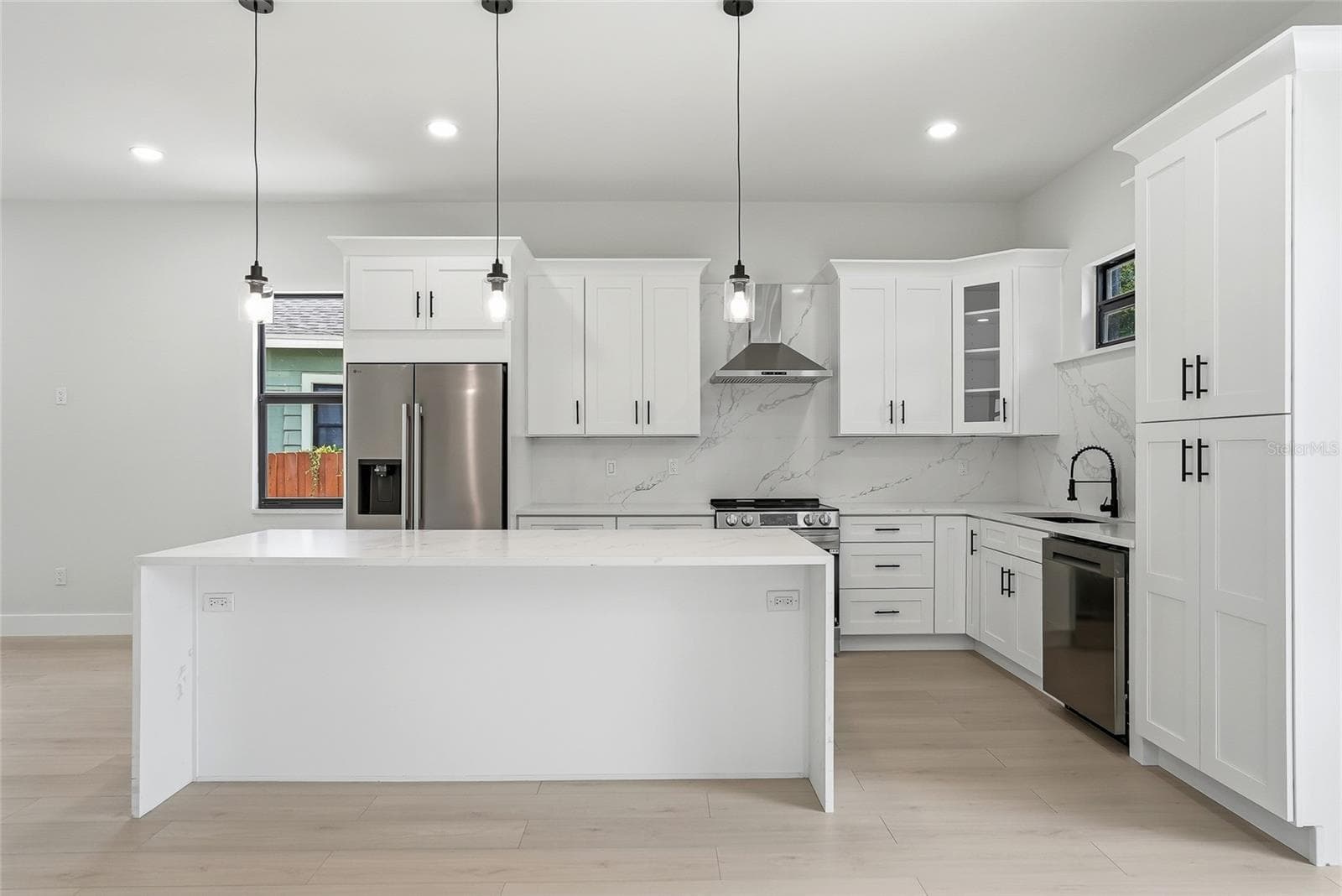 Kitchen - 7106 N 10TH ST, TAMPA