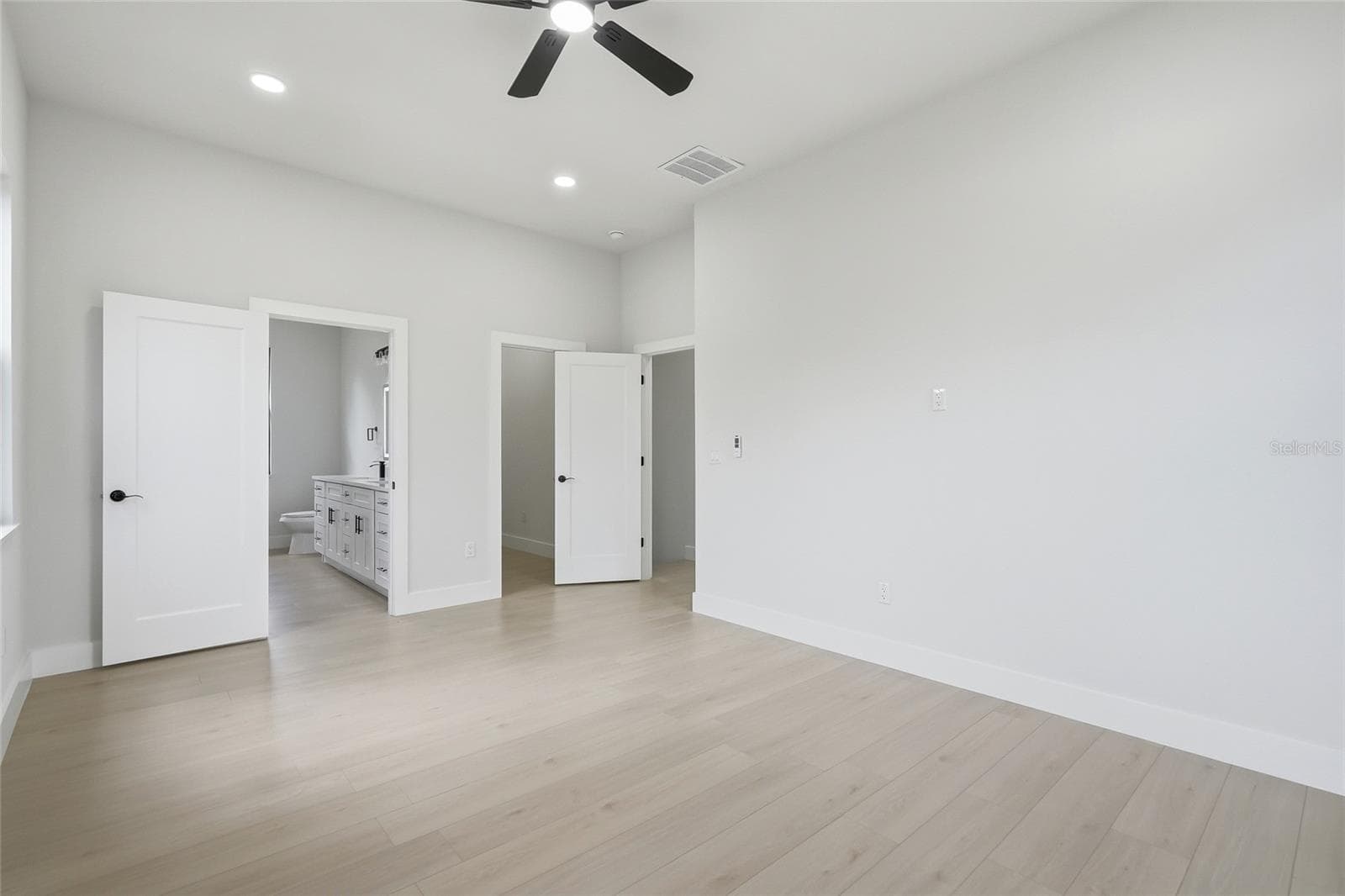 Primary Bedroom - 7106 N 10TH ST, TAMPA