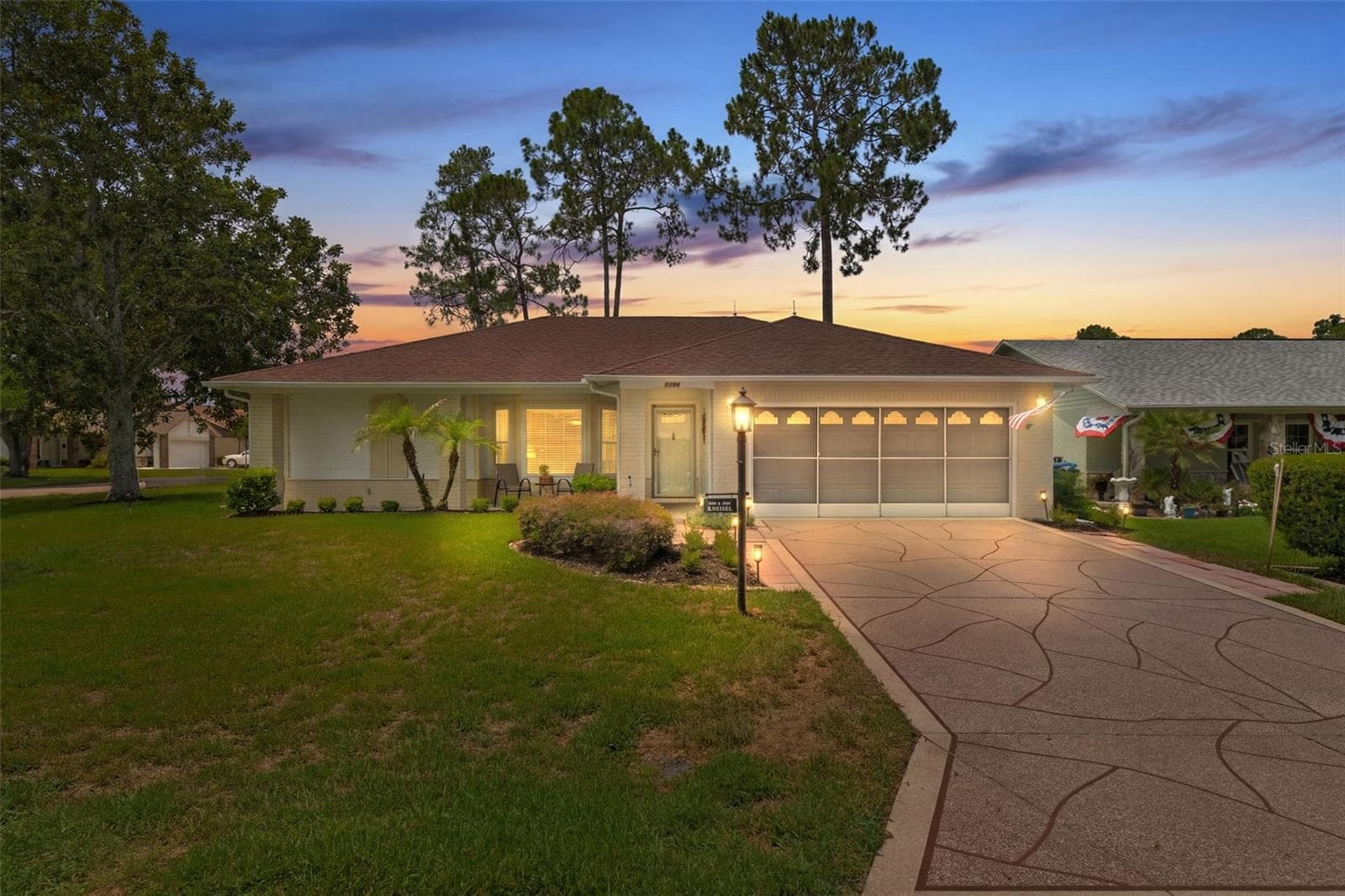 Single Family Residence at 7196 CROWN OAKS DR, SPRING HILL, photo 2 of 83