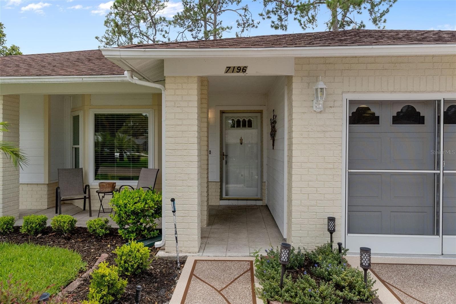Single Family Residence at 7196 CROWN OAKS DR, SPRING HILL, photo 5 of 83
