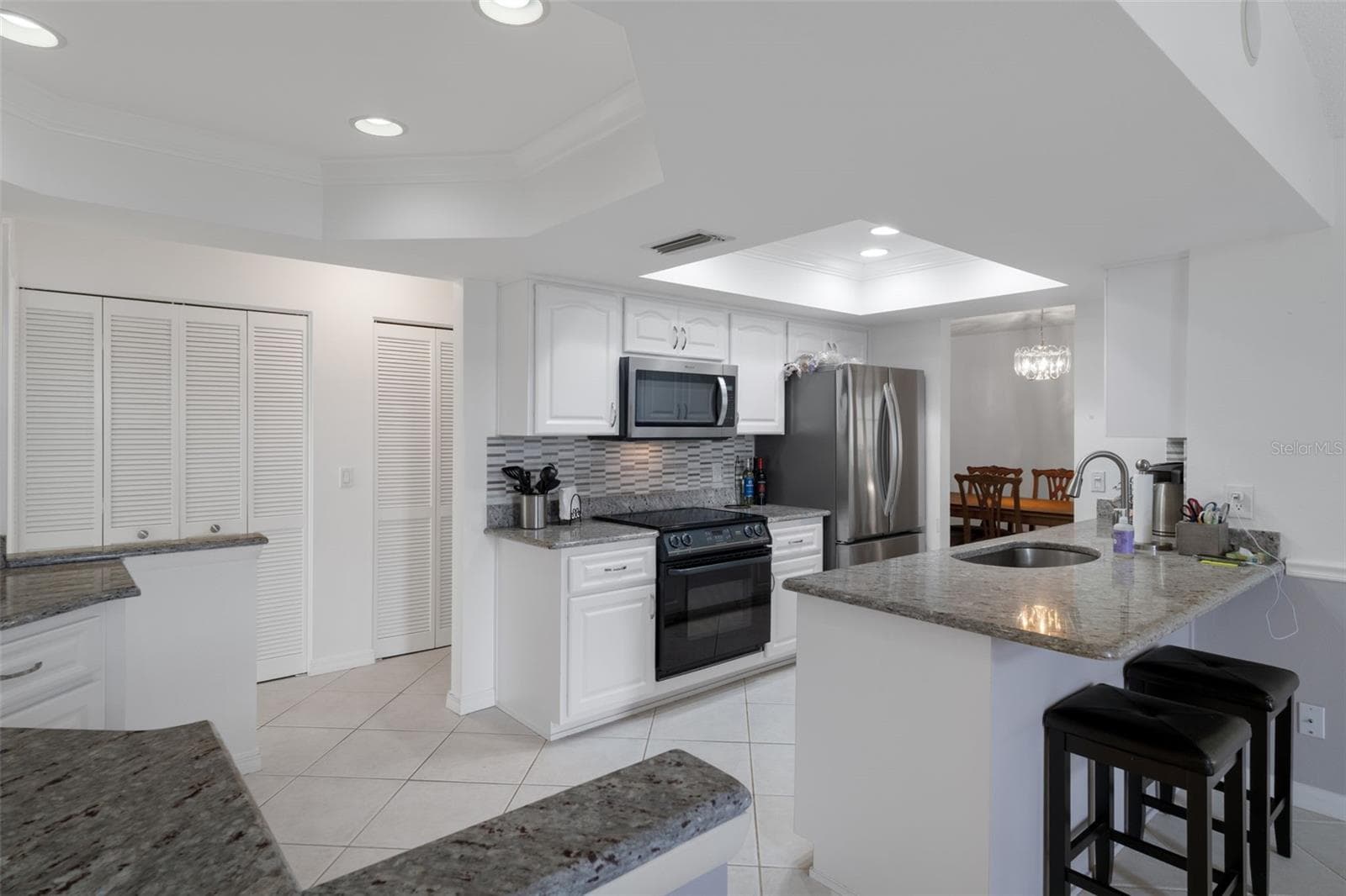 Single Family Residence at 7196 CROWN OAKS DR, SPRING HILL, photo 16 of 83