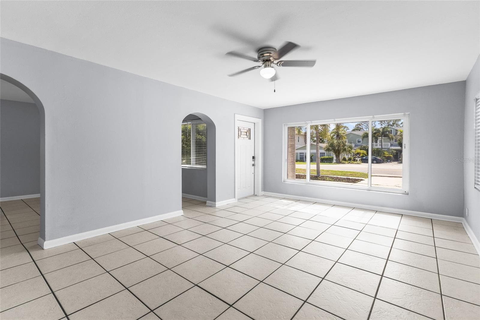 Single Family Residence at 605 S FLORIDA AVE, TARPON SPRINGS, photo 10 of 44