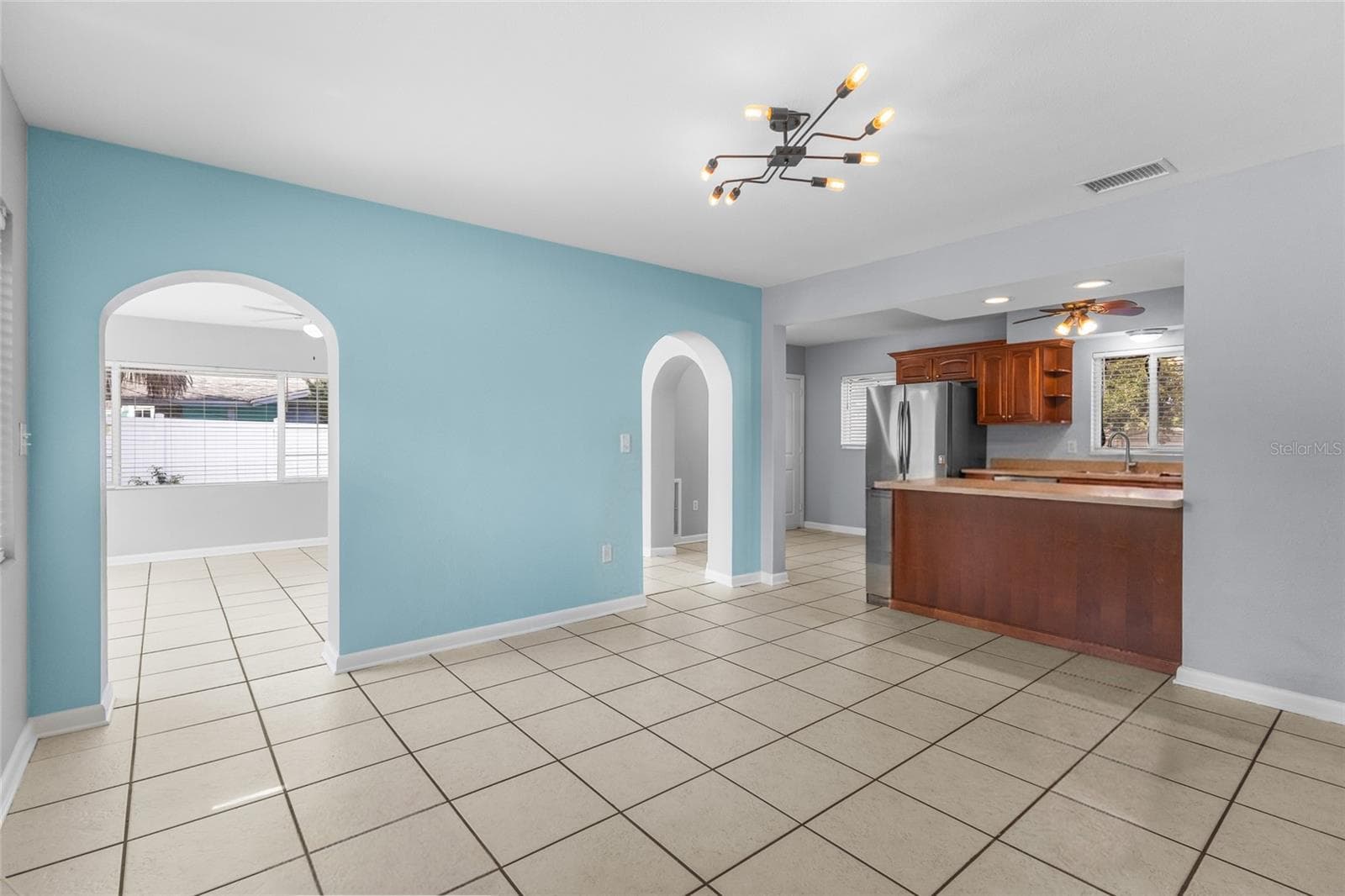 Single Family Residence at 605 S FLORIDA AVE, TARPON SPRINGS, photo 16 of 44