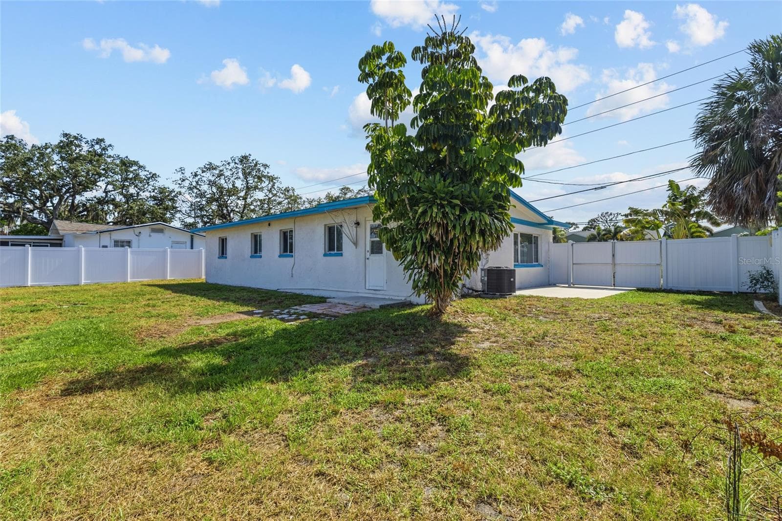 Single Family Residence at 605 S FLORIDA AVE, TARPON SPRINGS, photo 30 of 44