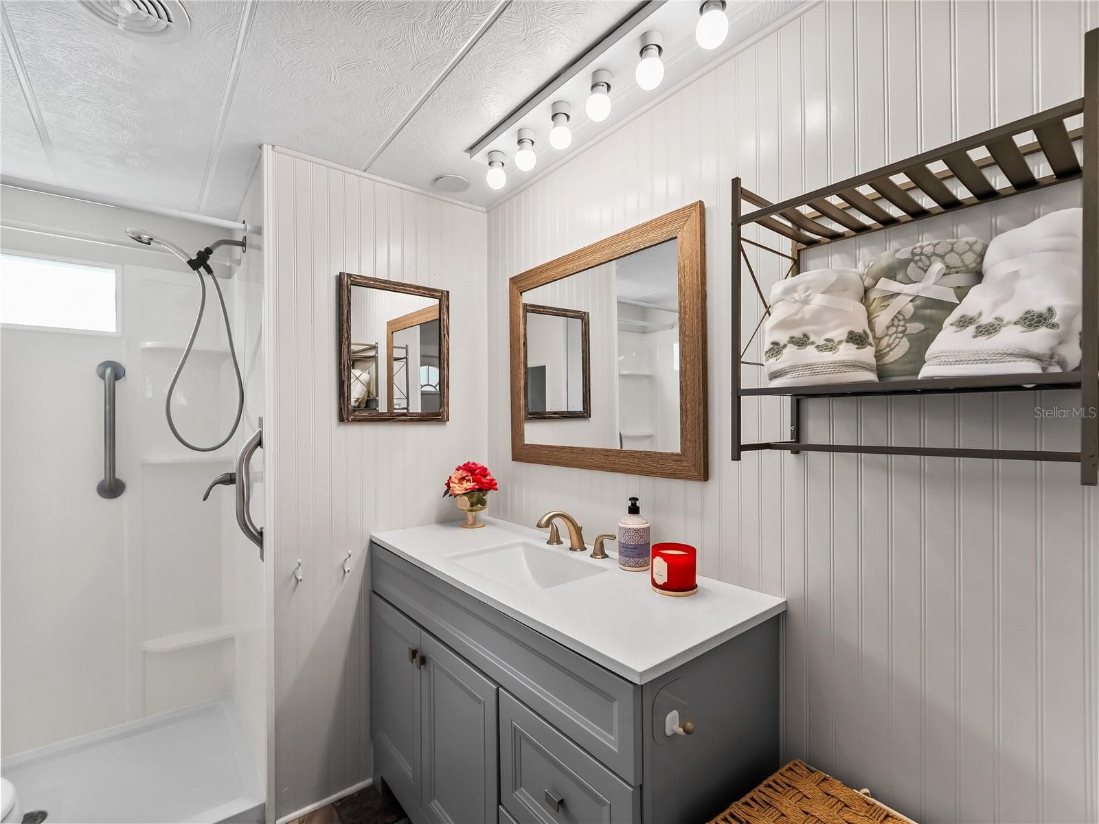Mobile Home at 3402 SHINGLE OAK TER, SARASOTA, photo 12 of 63